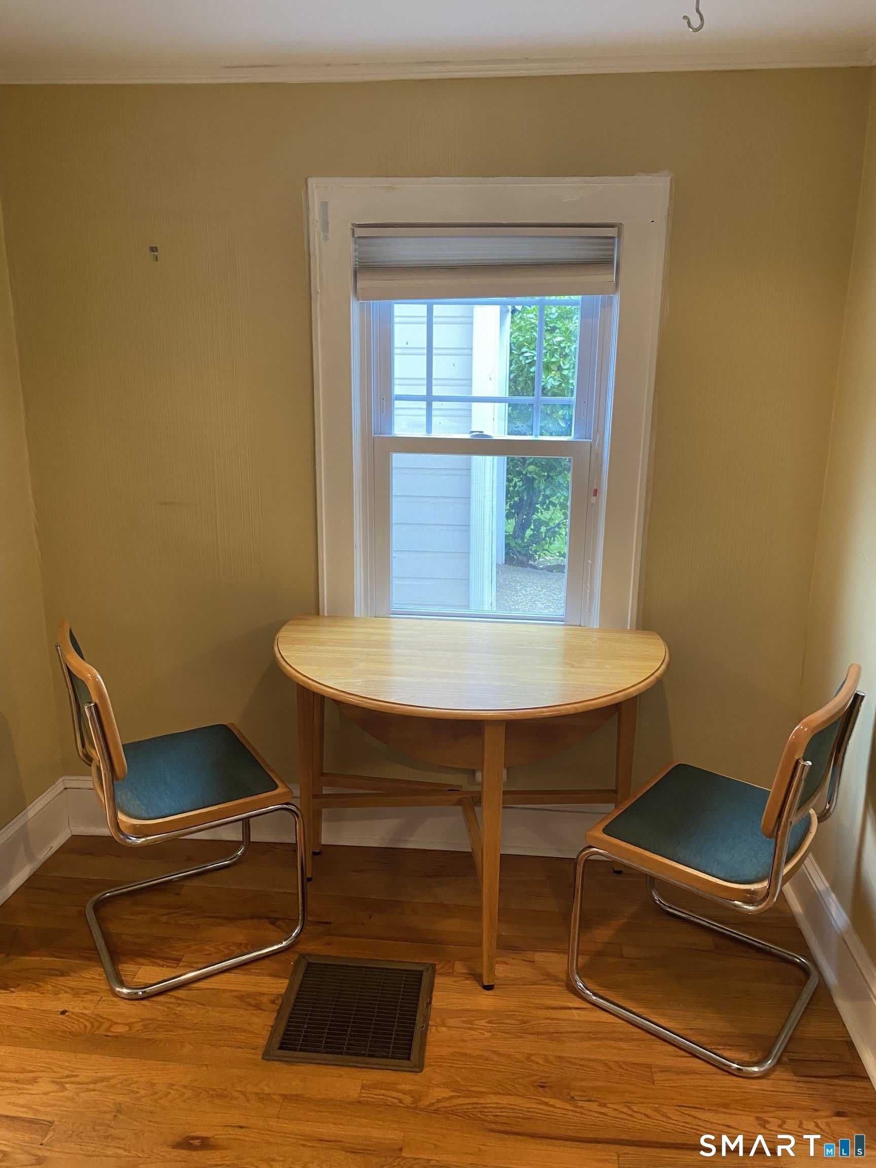 176 Forest Street – photo 3