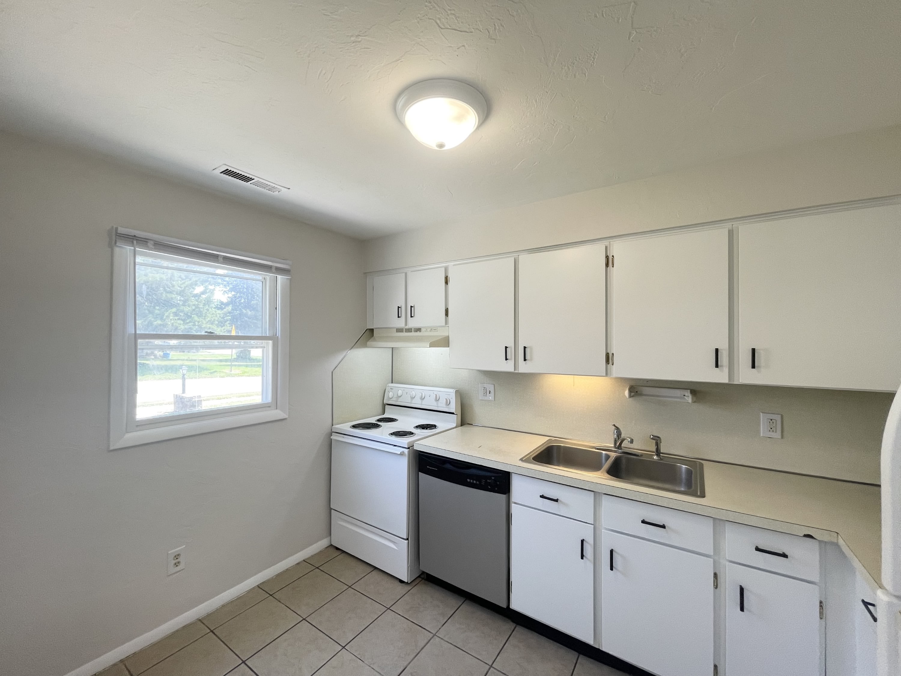 3106 Wooster Drive – photo 4