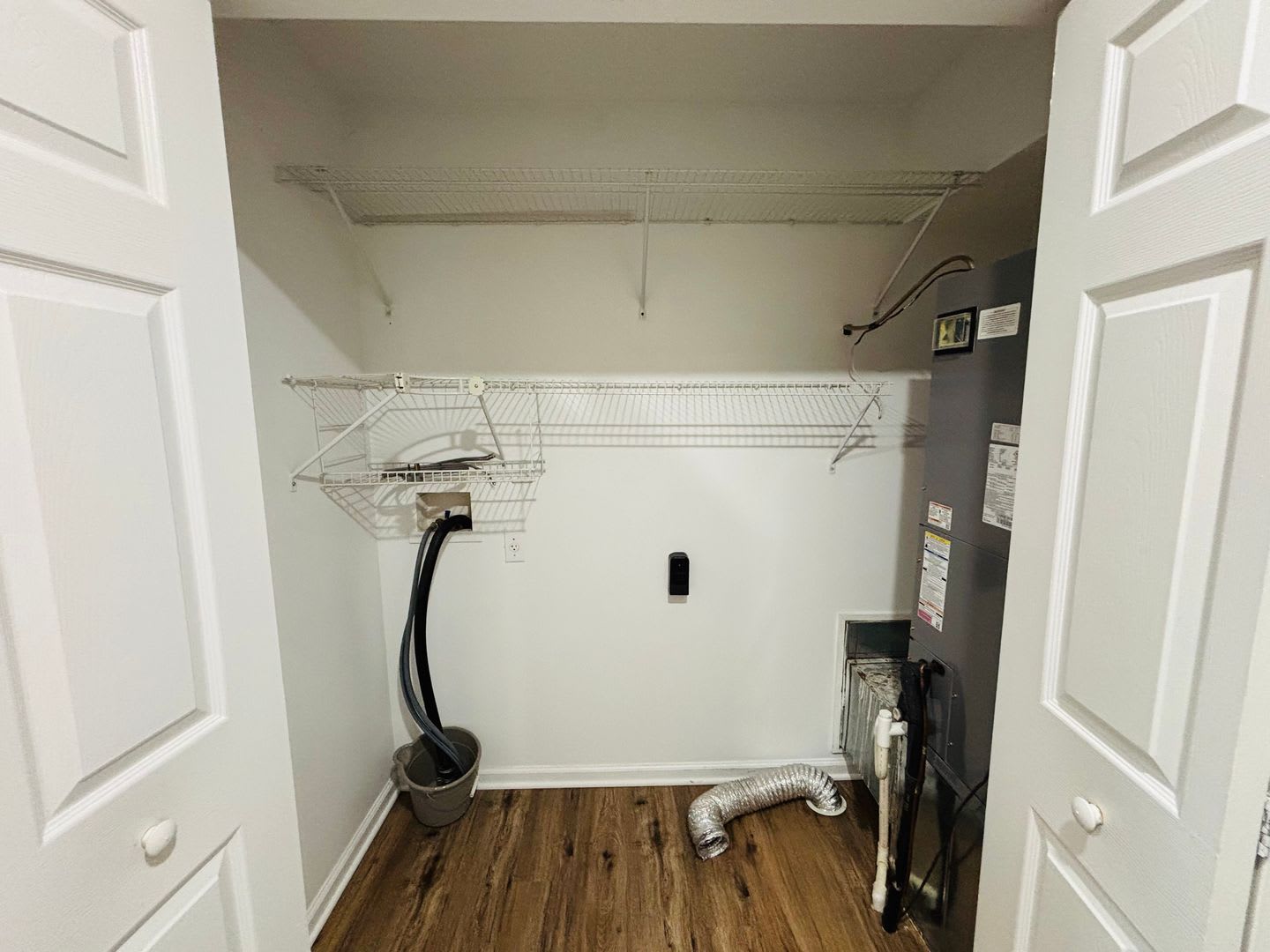 2 Bedroom, 1.5 Bathroom Duplex – photo 4