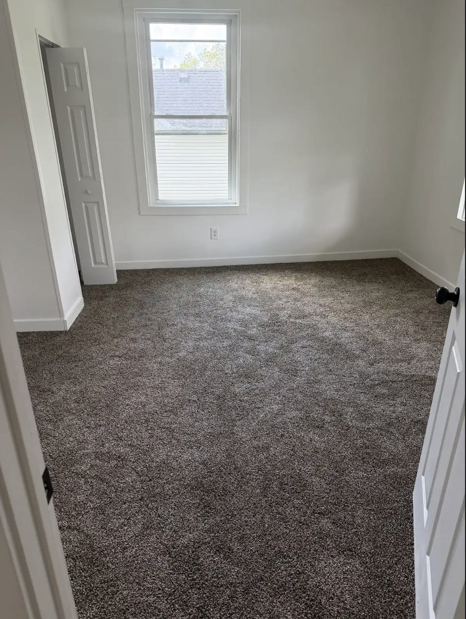 861 East Market Street – photo 4