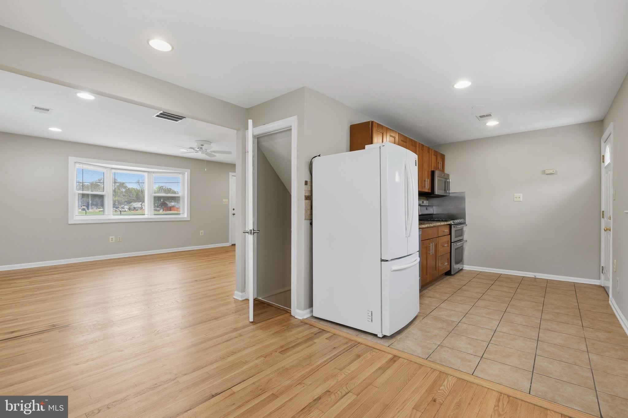 9017 RHODE ISLAND Avenue – photo 5