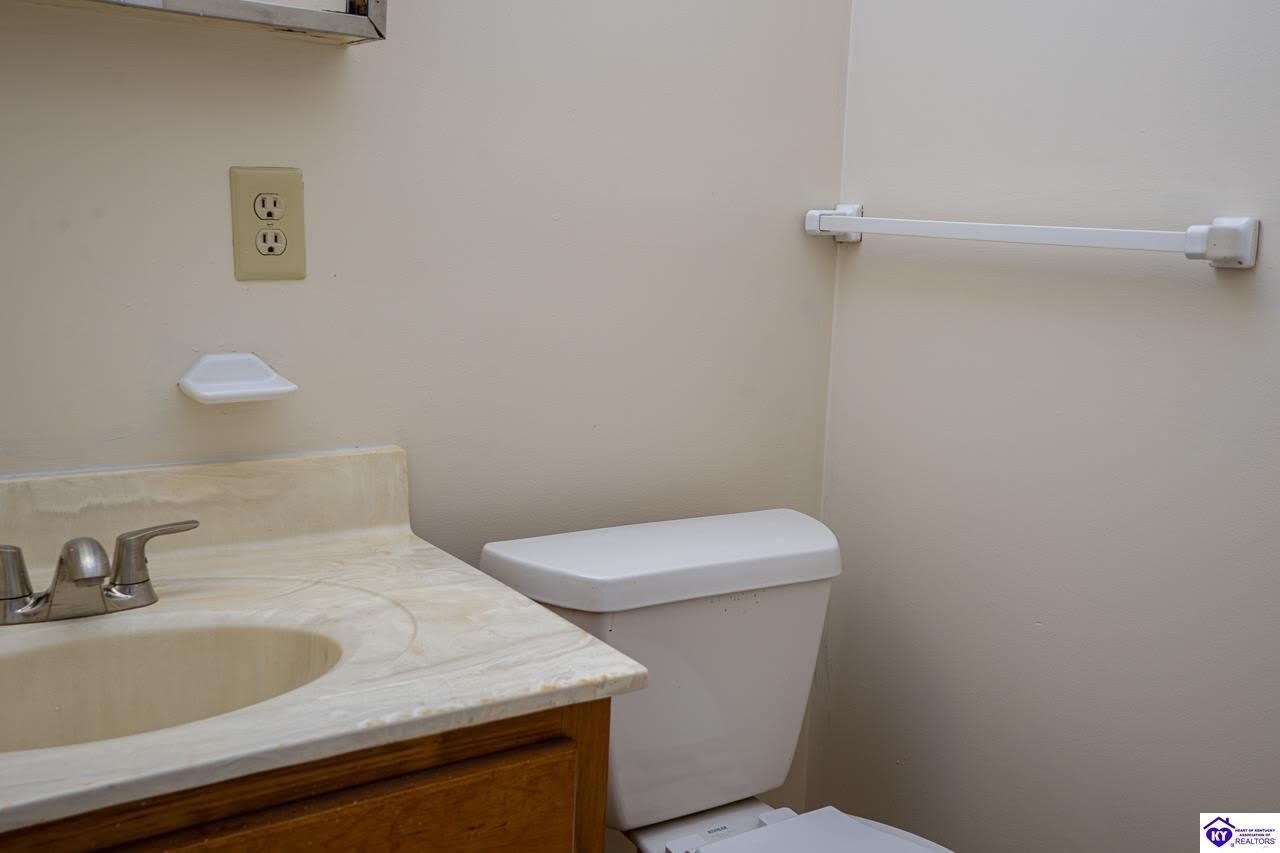 2804 Frontier Court – photo 4