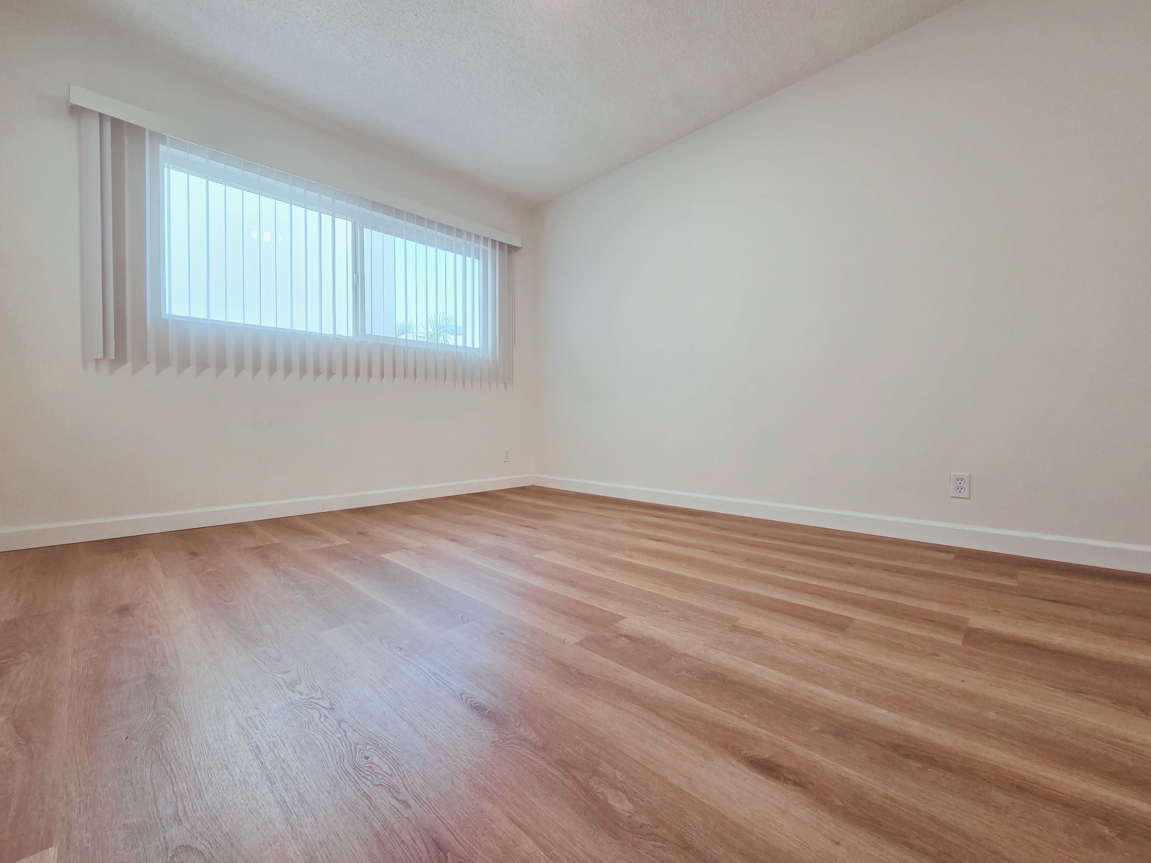 830 S Crenshaw Blvd – photo 5