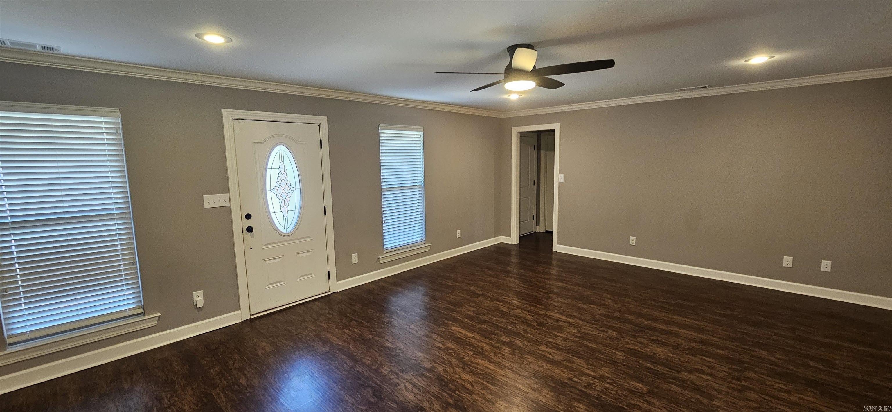 6070 Allwood Drive – photo 2