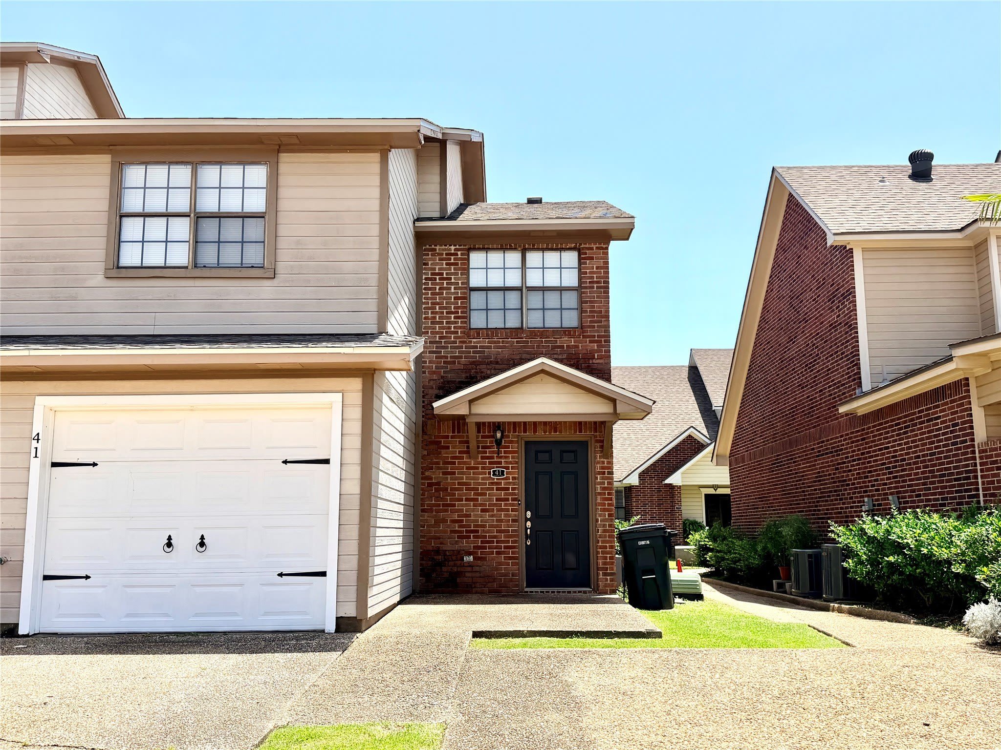 41 Meadow Creek Drive – photo 2