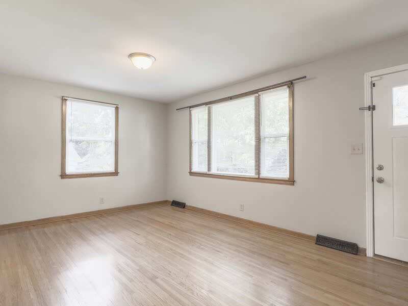 1641 Vista Lane – photo 3