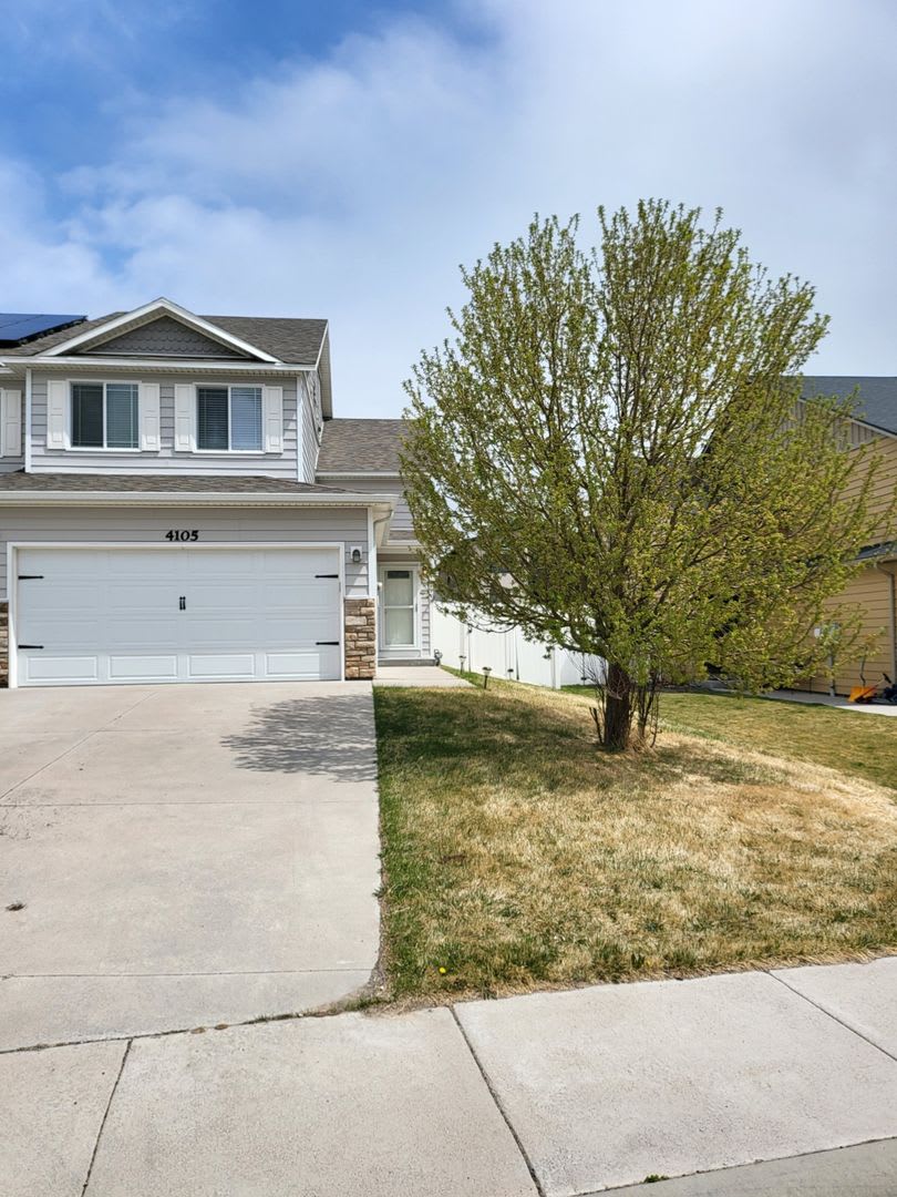 3 Bedroom 2.5 Bath Townhome in Saddle Ridge!!! – photo 1