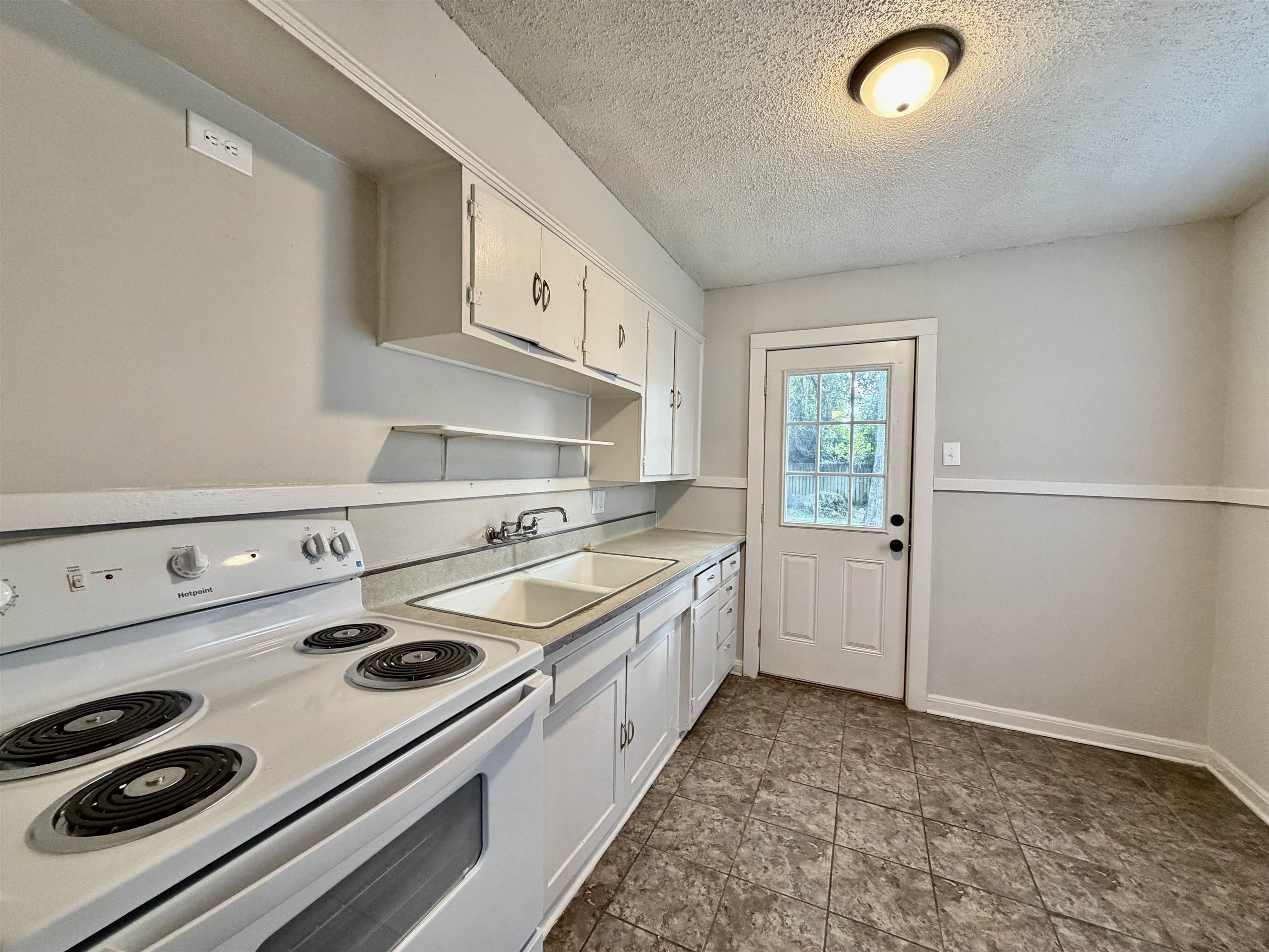 4943 BUFORD Ave – photo 4