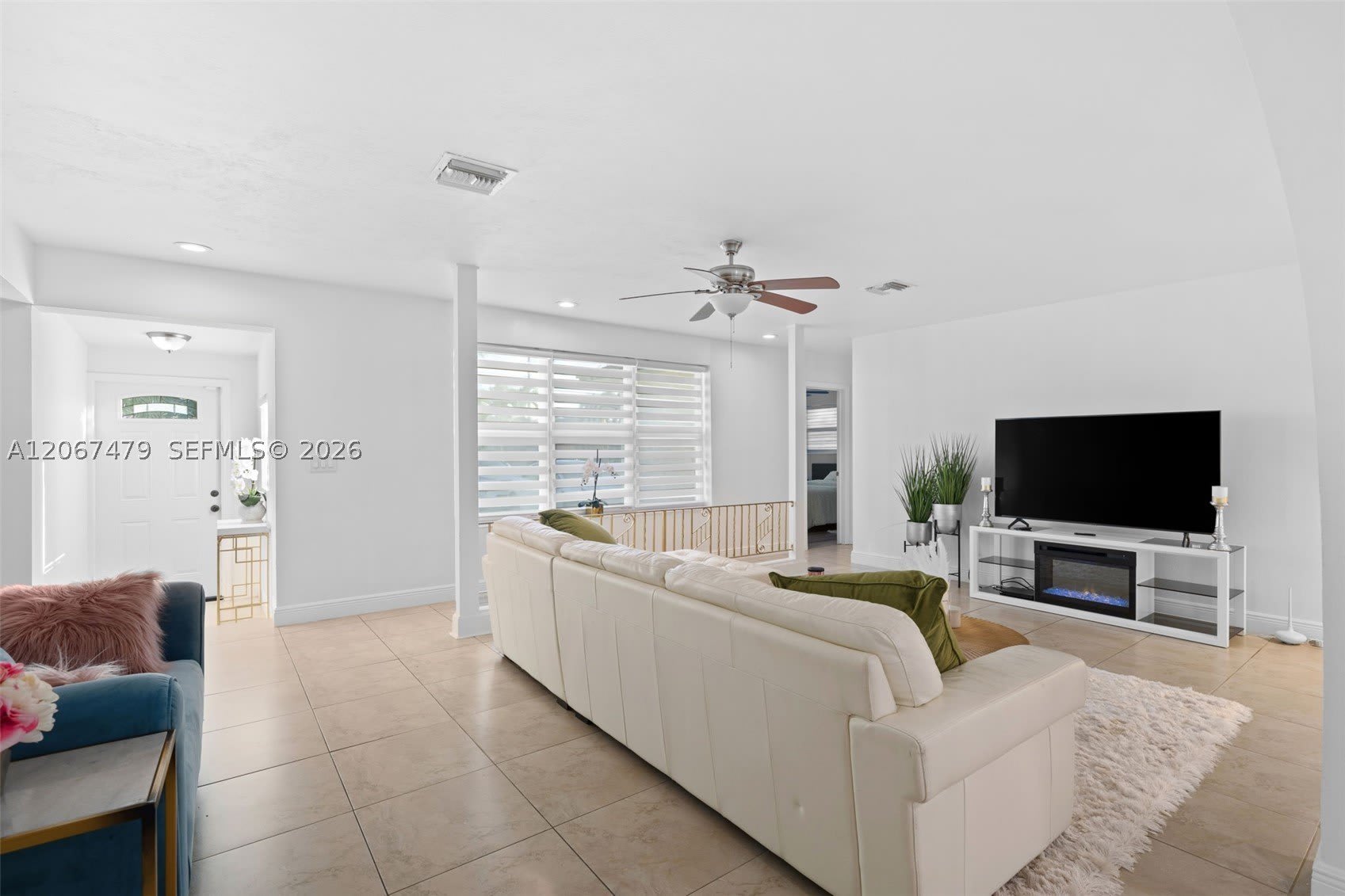 2819 Cleveland St – photo 5