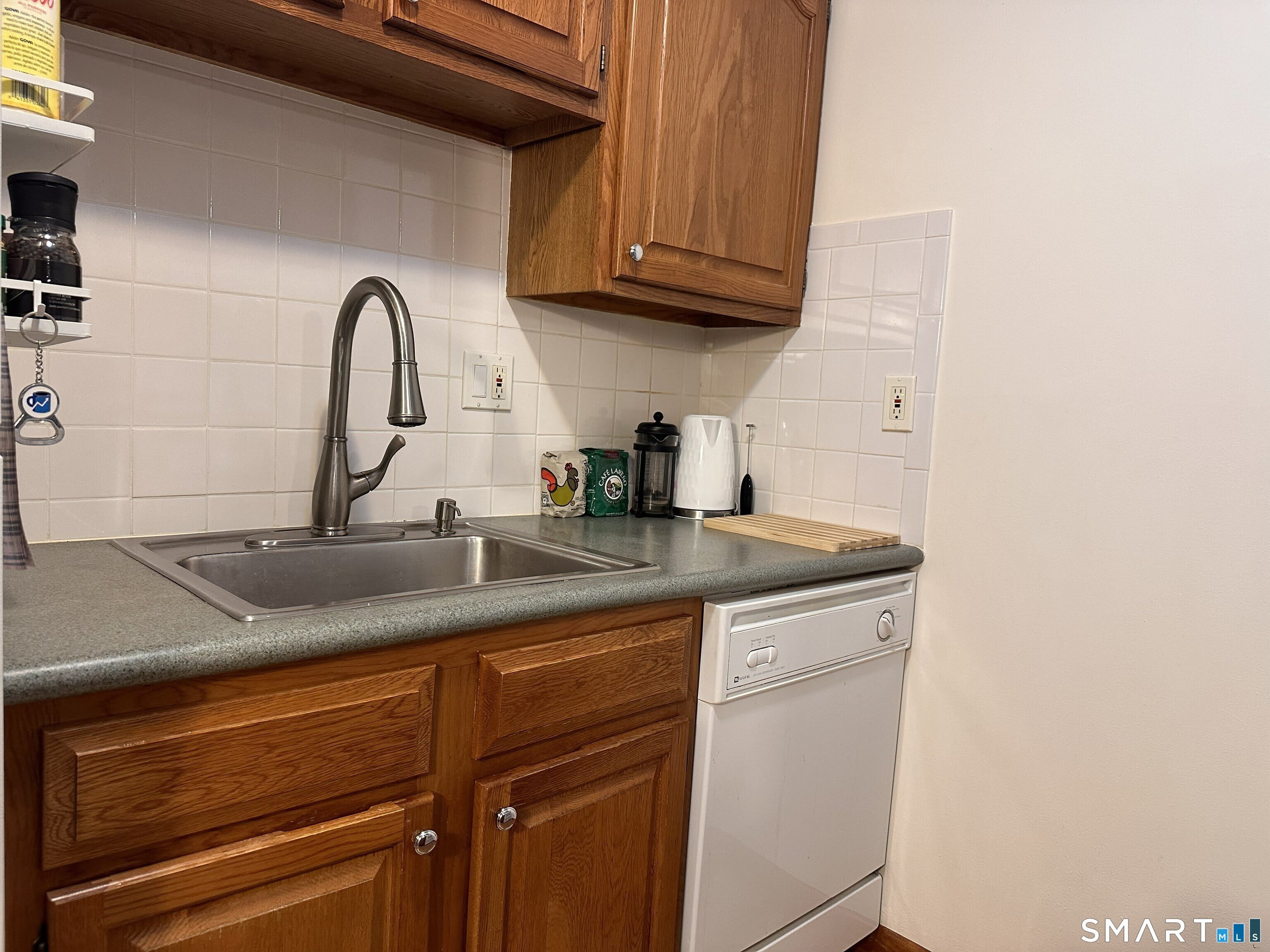 3370 Madison Avenue – photo 5