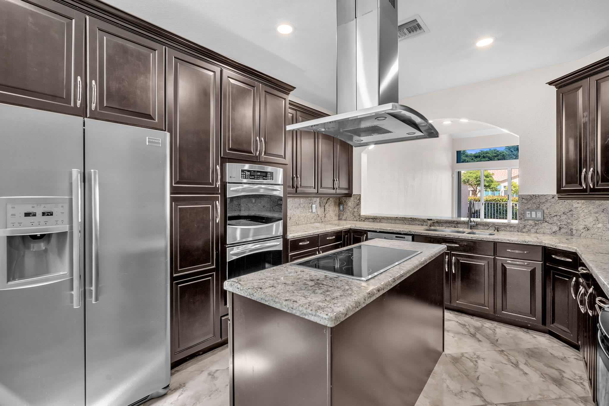 5086 Madison Lakes Cir W – photo 2