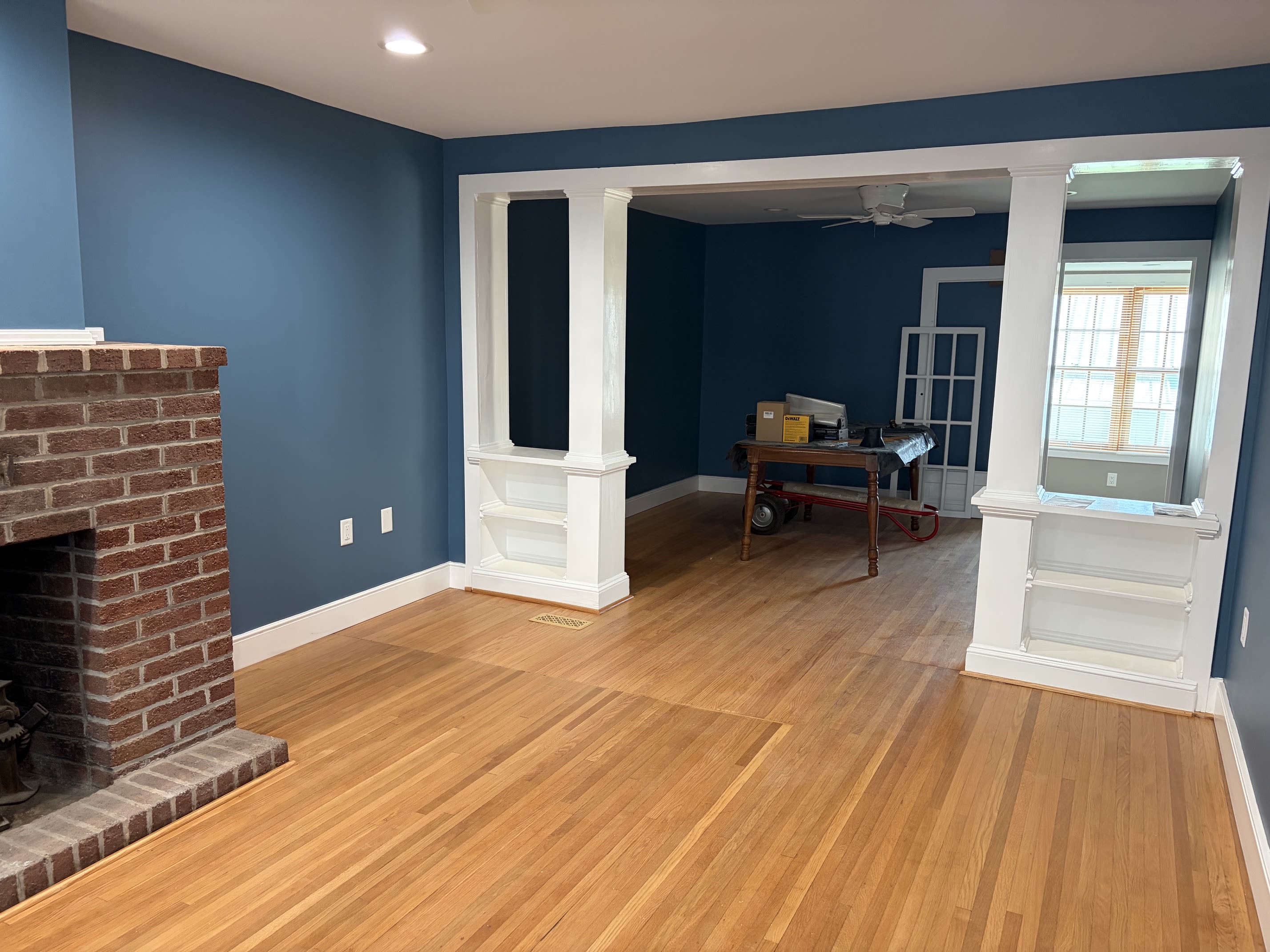 300 East Main Street – photo 3