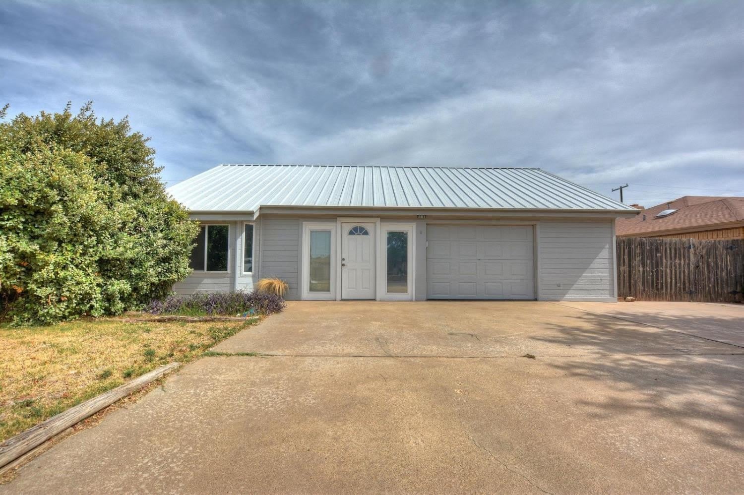 4816 61st Street – photo 1