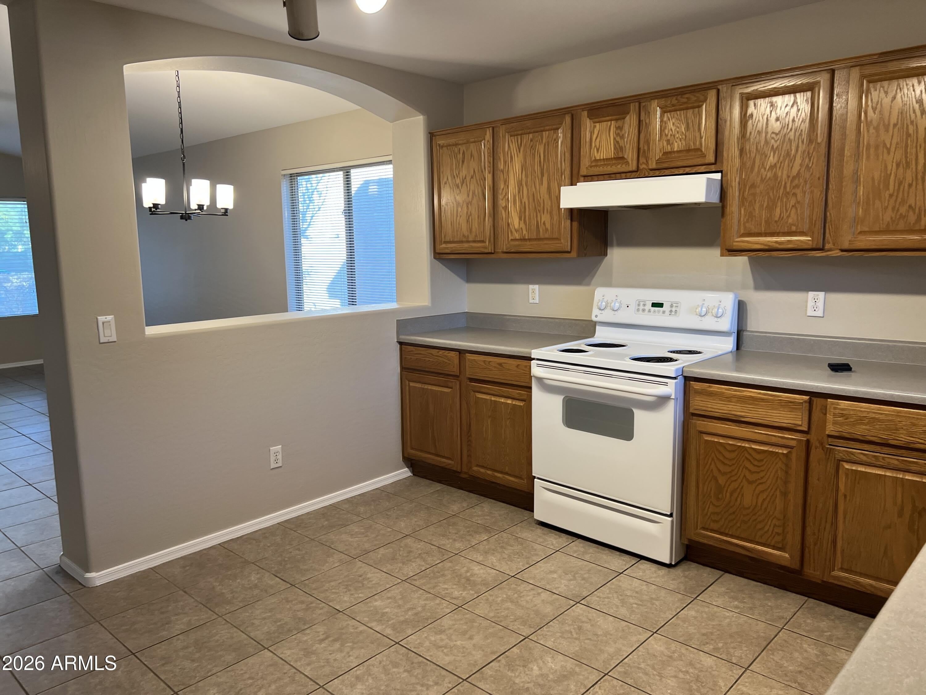 17243 W Durango Street – photo 2