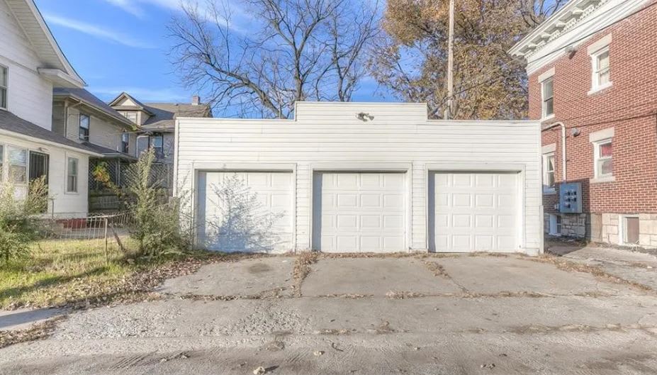 1233 Benton Blvd – photo 2