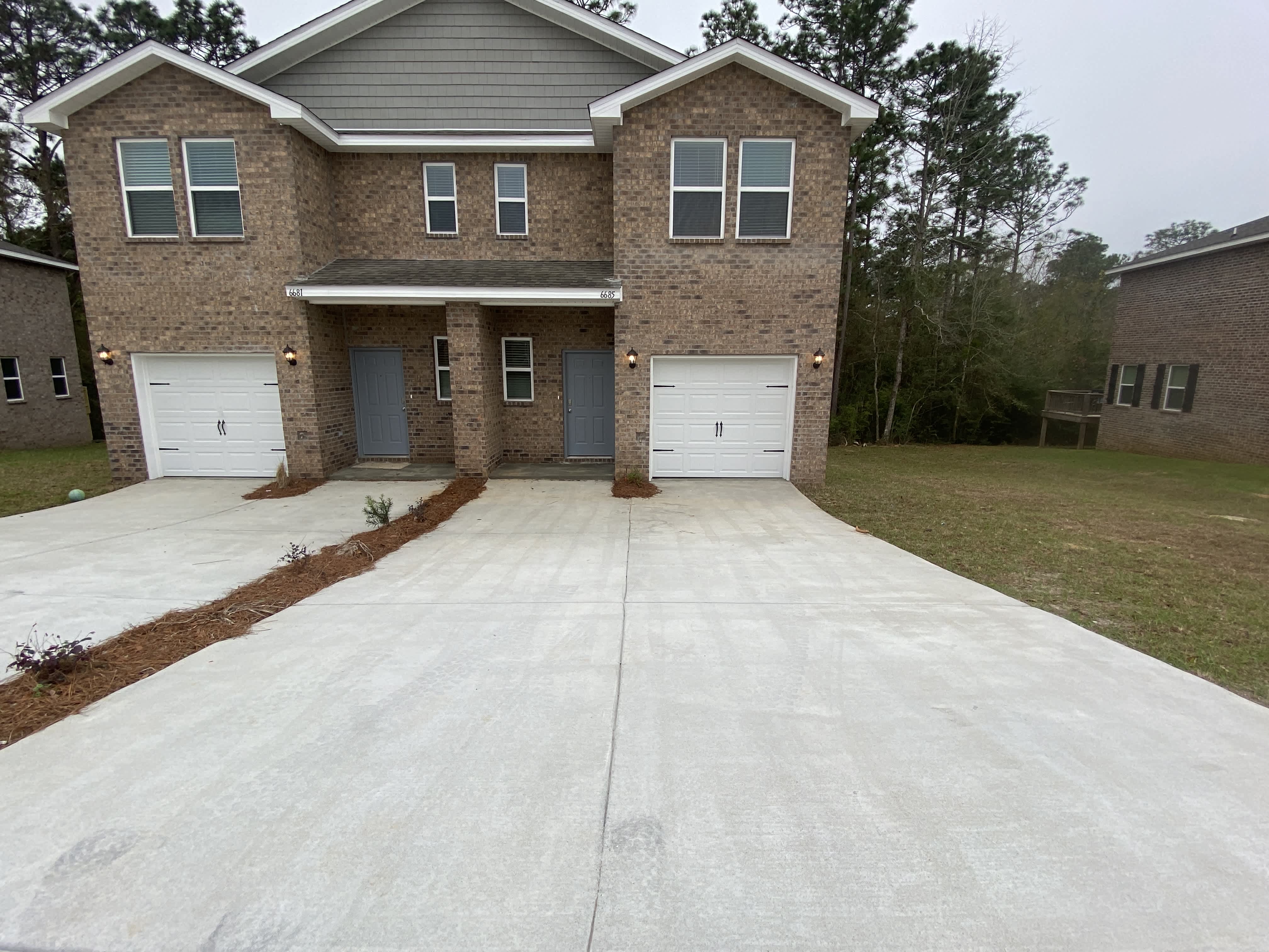 6685 Spaniel Dr – photo 1