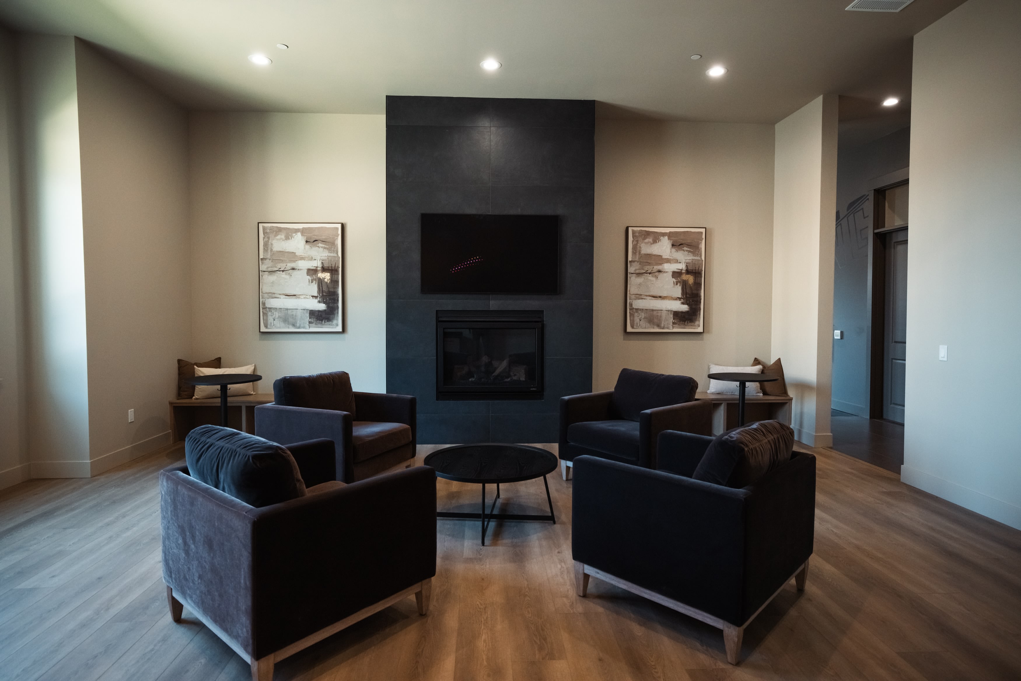 Eastpark Apartment Homes – photo 4