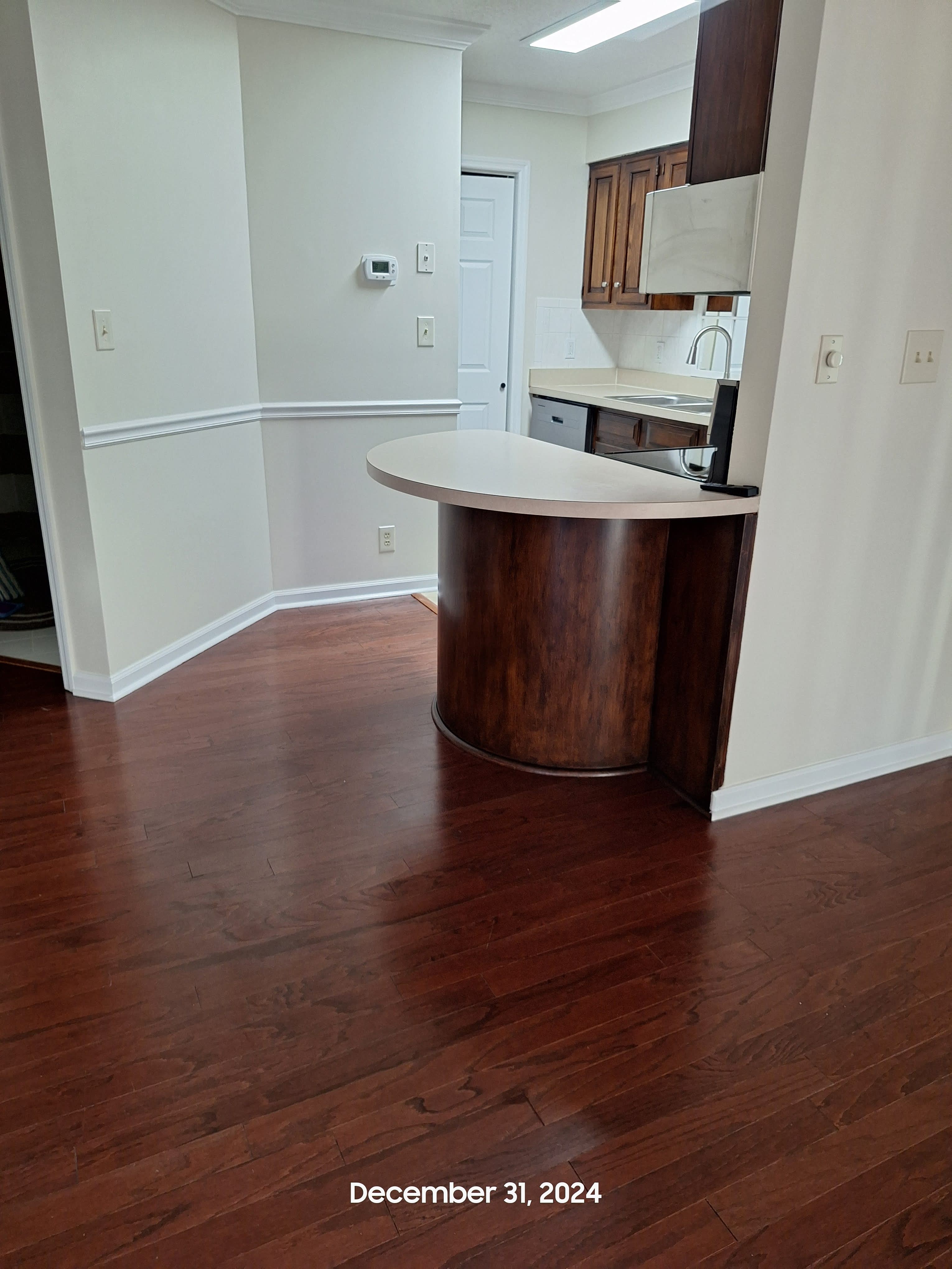 1205 Erin Way – photo 1