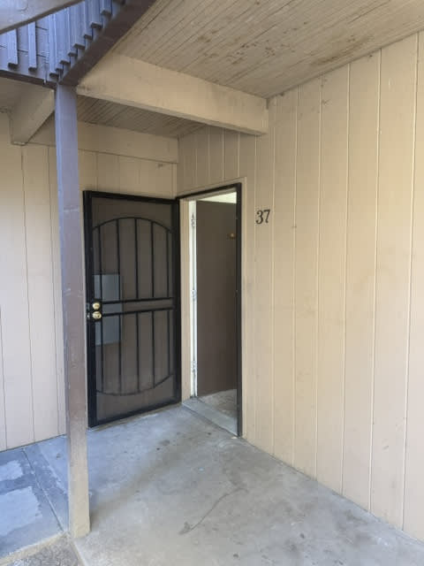 4332 Pacific Ave #37 – photo 2