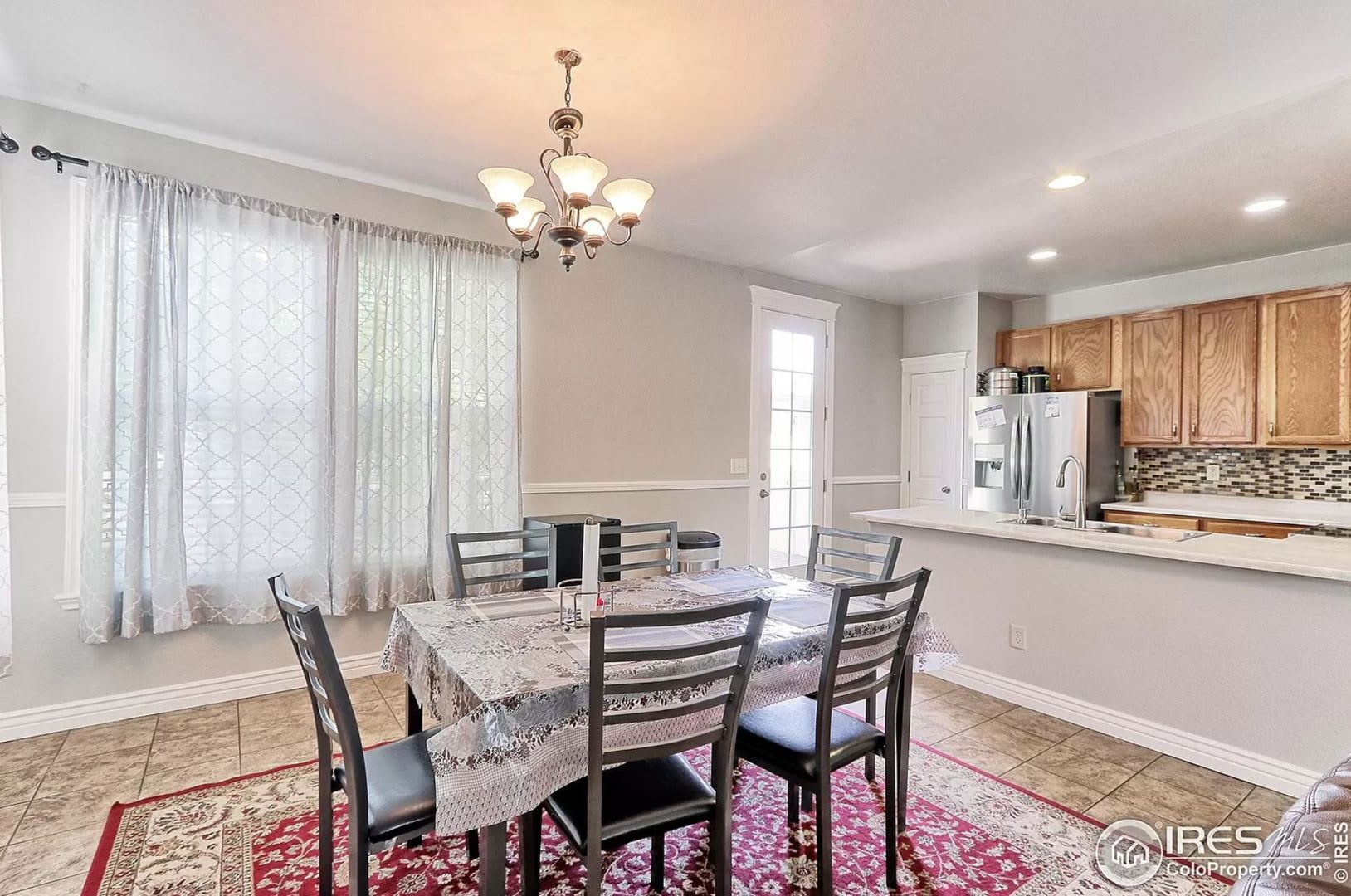 Must see paired home in Coal Creek – photo 4