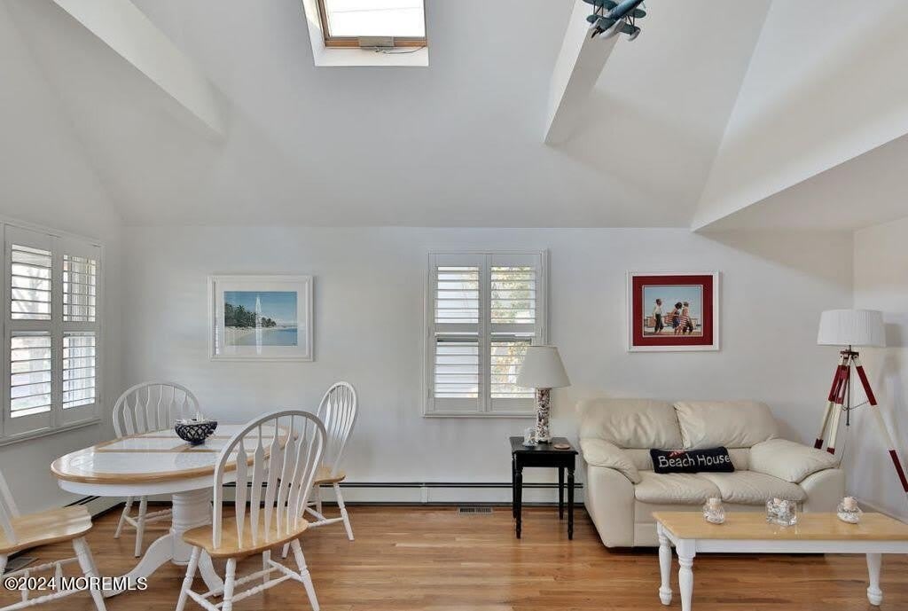 305 Baltimore Avenue – photo 4