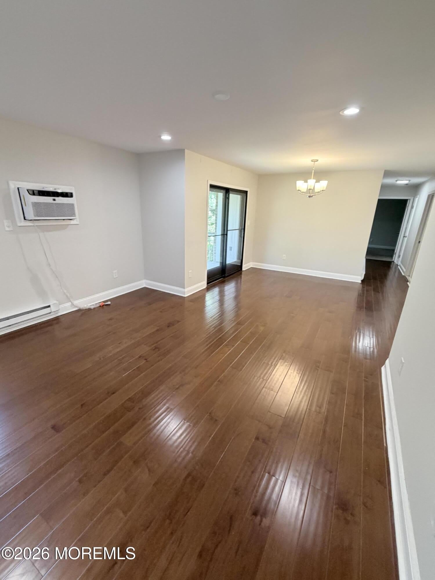 35 Amberly Drive – photo 5