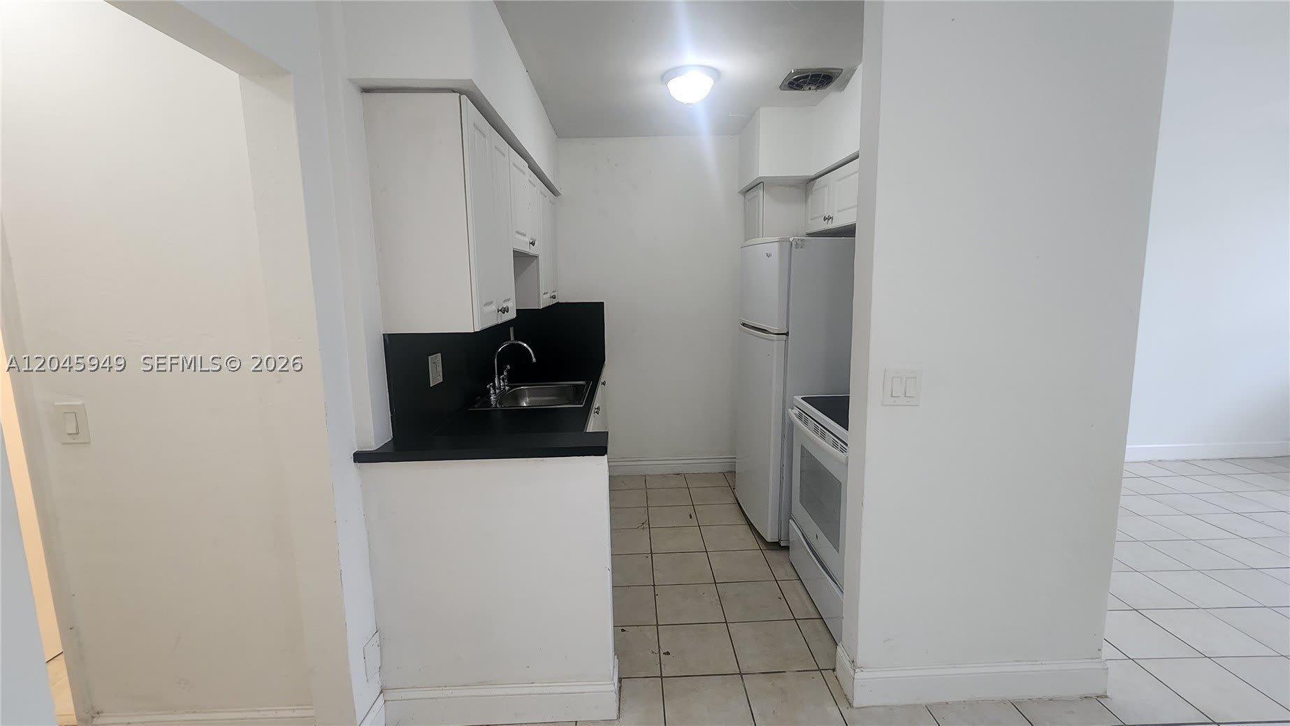 280 SW 11th Ave – photo 5