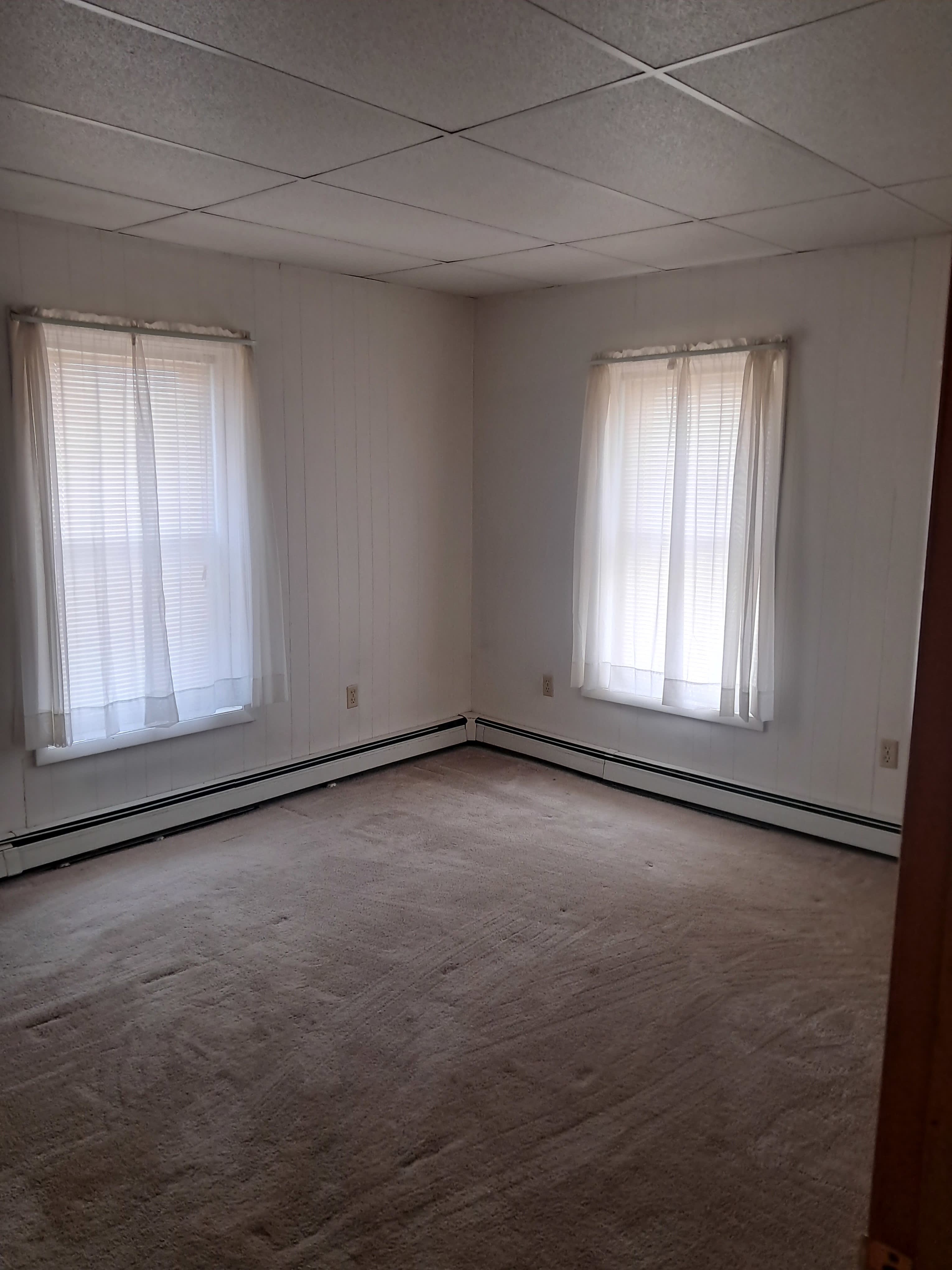 253 Hudson Avenue – photo 2