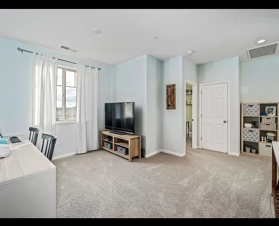 2793 Maraschino Way – photo 3