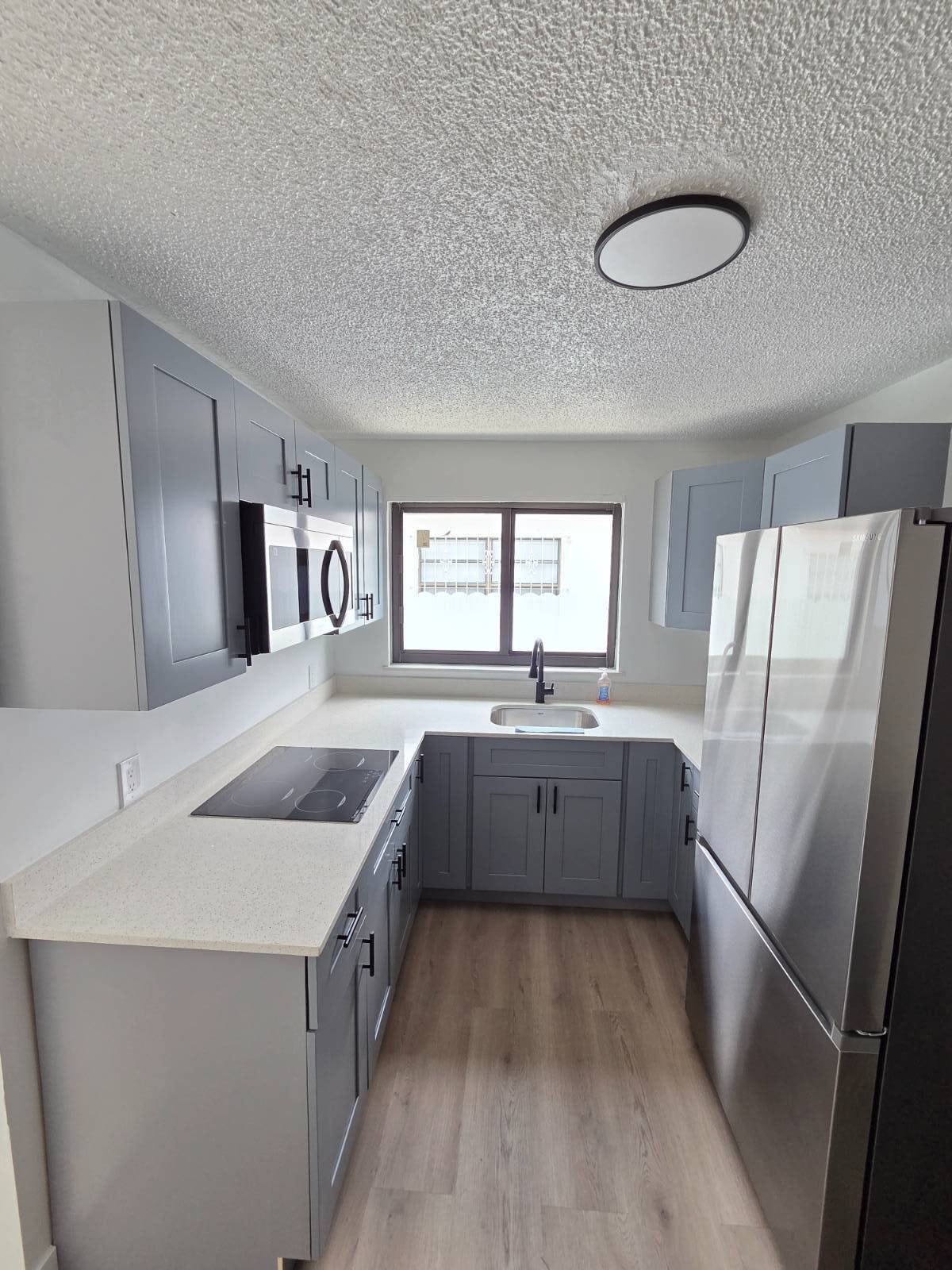 141 West 31st ST – photo 3