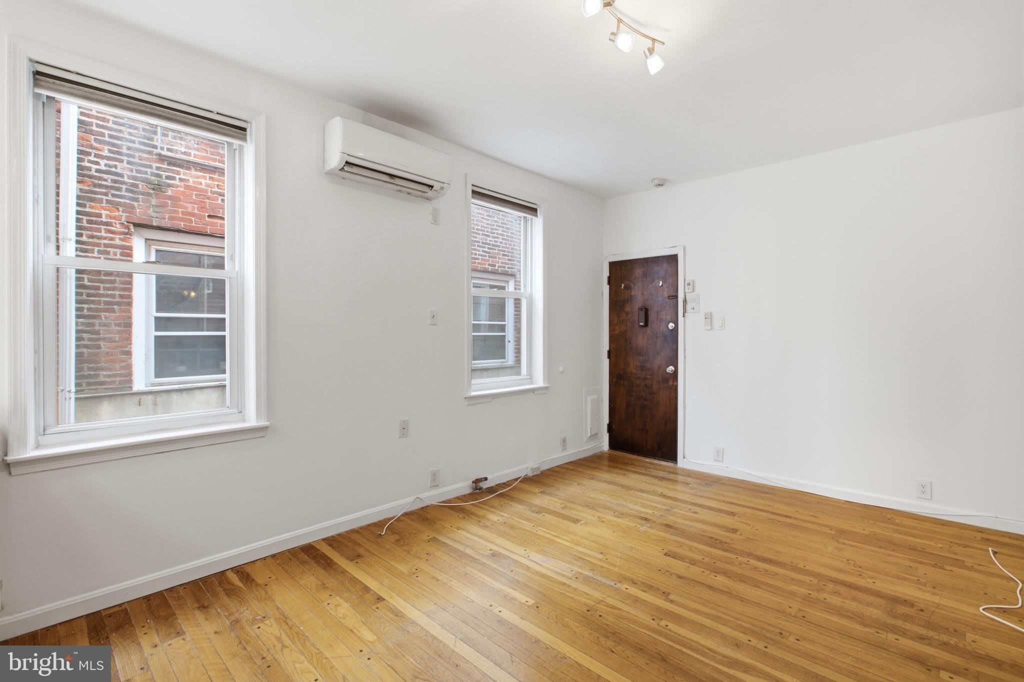747-00 S 2ND Street – photo 3