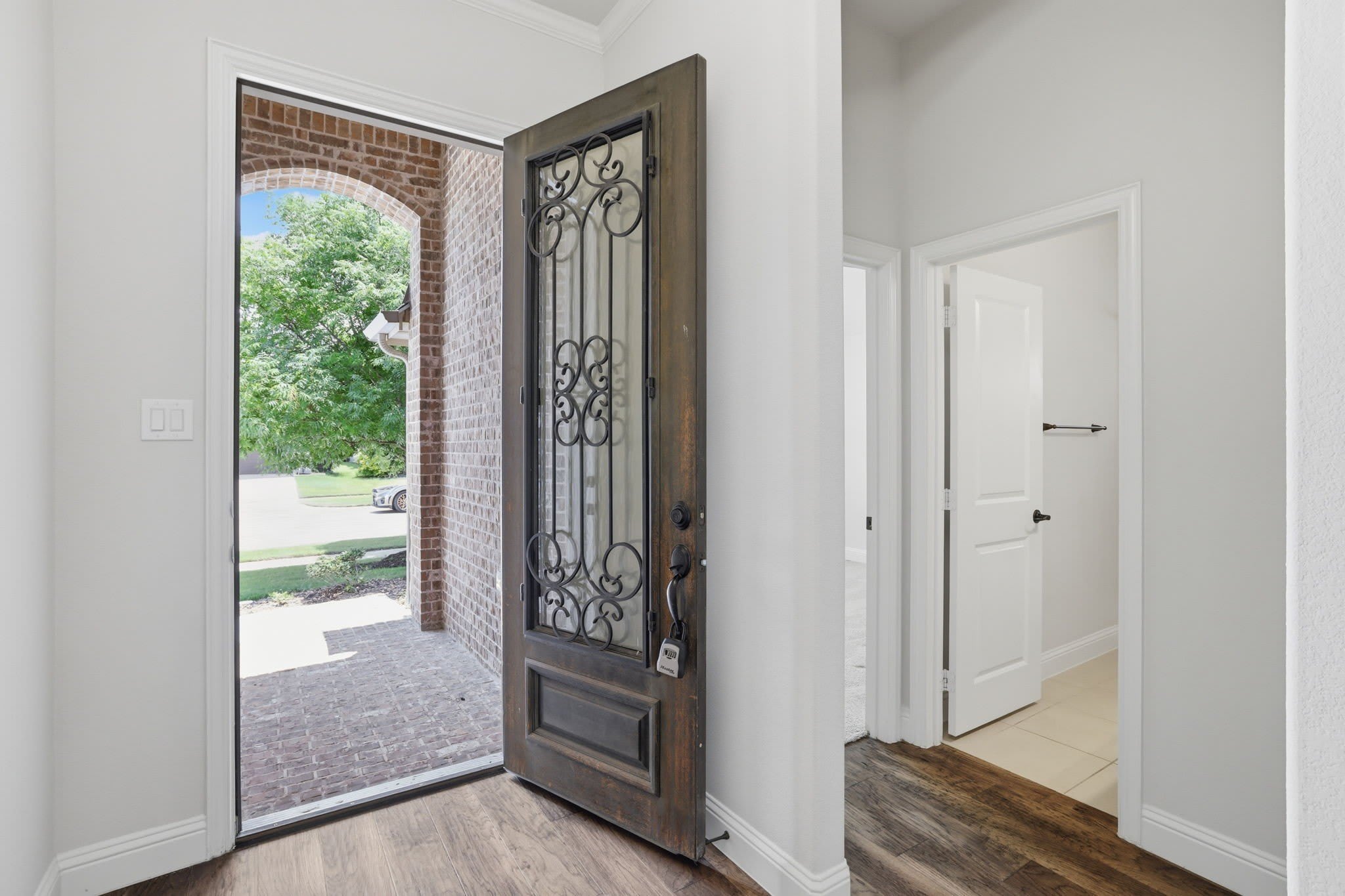 3523 Charleston Drive – photo 3