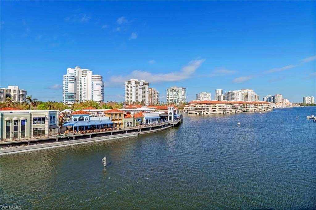 205 Park Shore Dr – photo 1