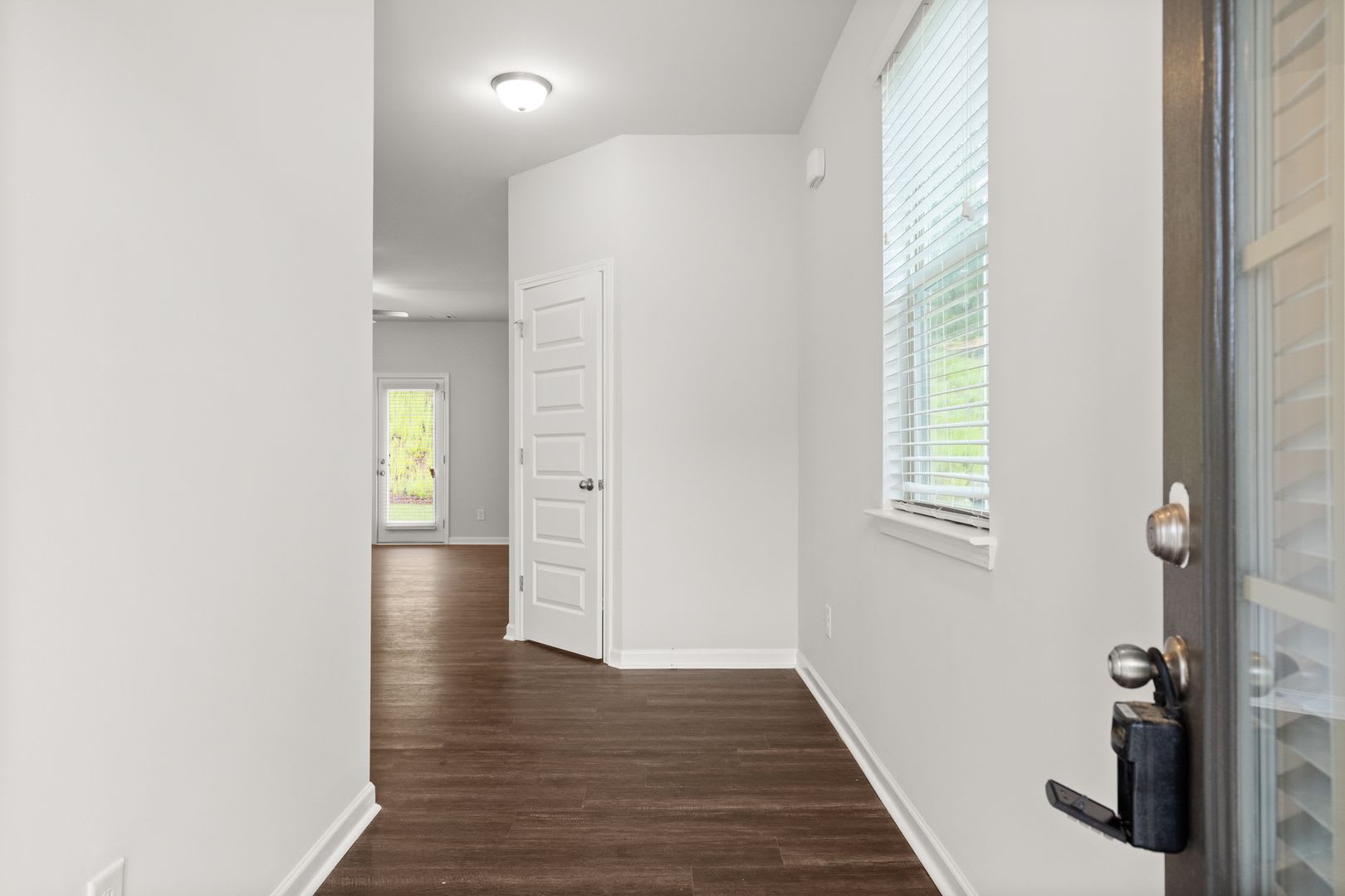4 bed / 2.5 bath in Gainesville! Retreat at Chicopee – photo 2
