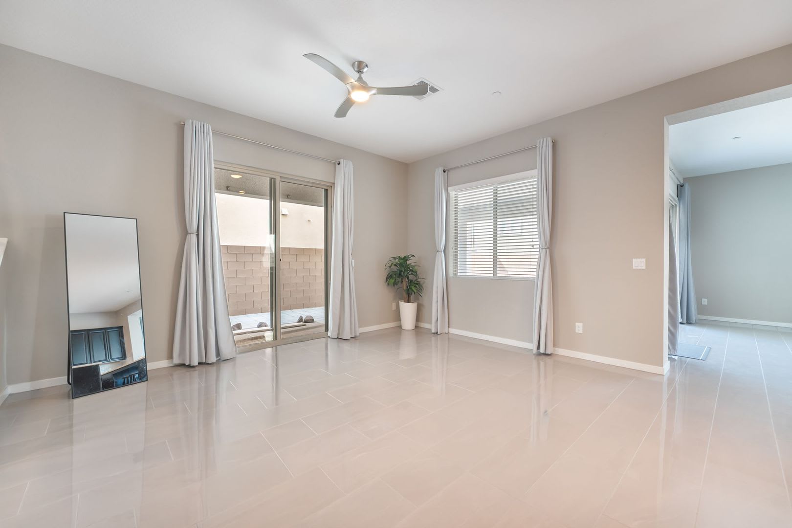 813 Horizon Canyon Drive, Henderson, NV 89052 – photo 5