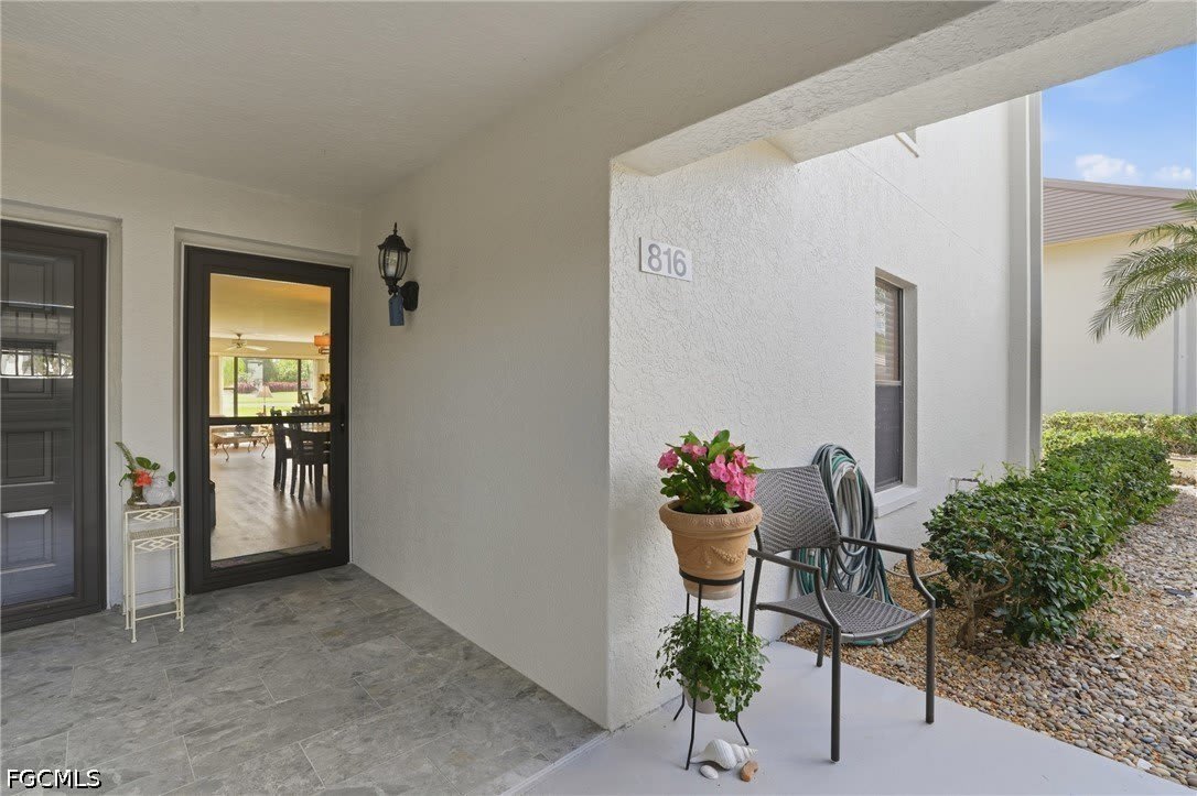 5905 Trailwinds Drive – photo 1