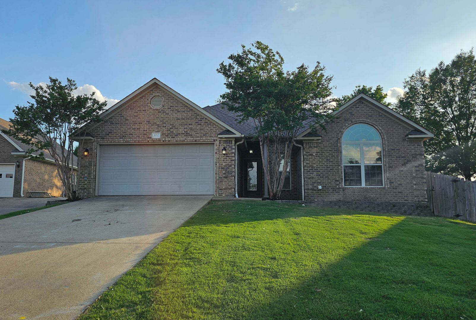 4 Bedroom Home In Sage Meadows – photo 1