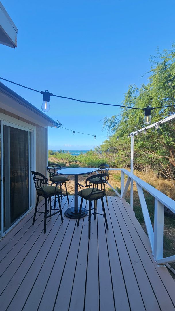 Oceanviews Private 1 bed / 1 bath sep. cottage. "INCL ALL utilities + WIFI internet". Furnished. – photo 3