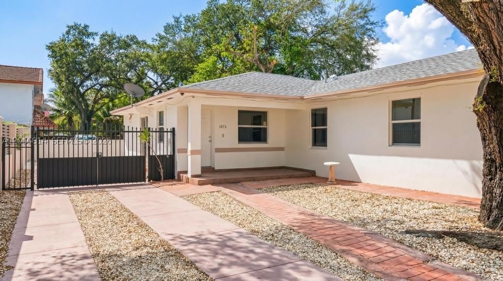 3072 NW 14th St – photo 2