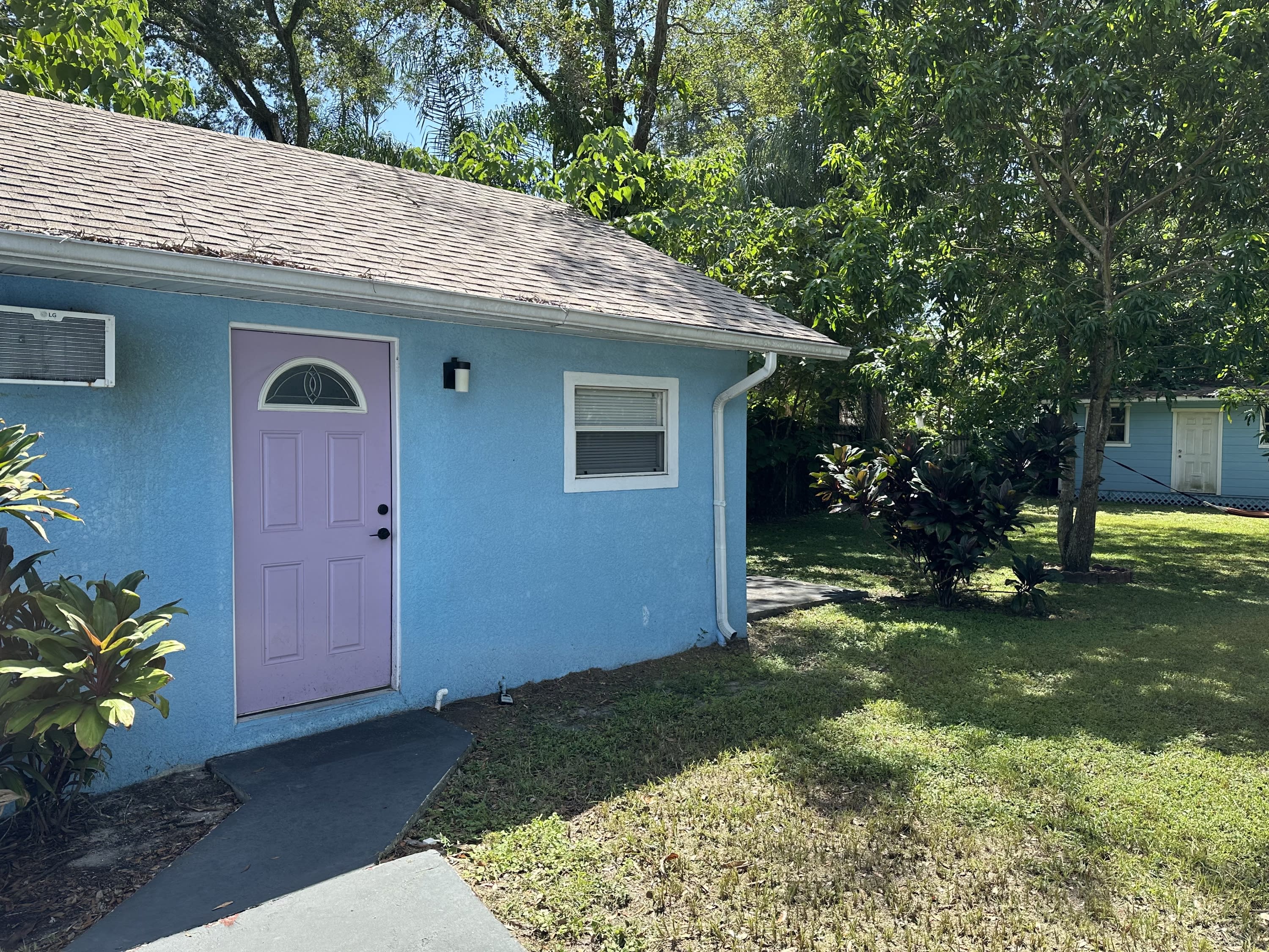 905 East Crawford Street – photo 3