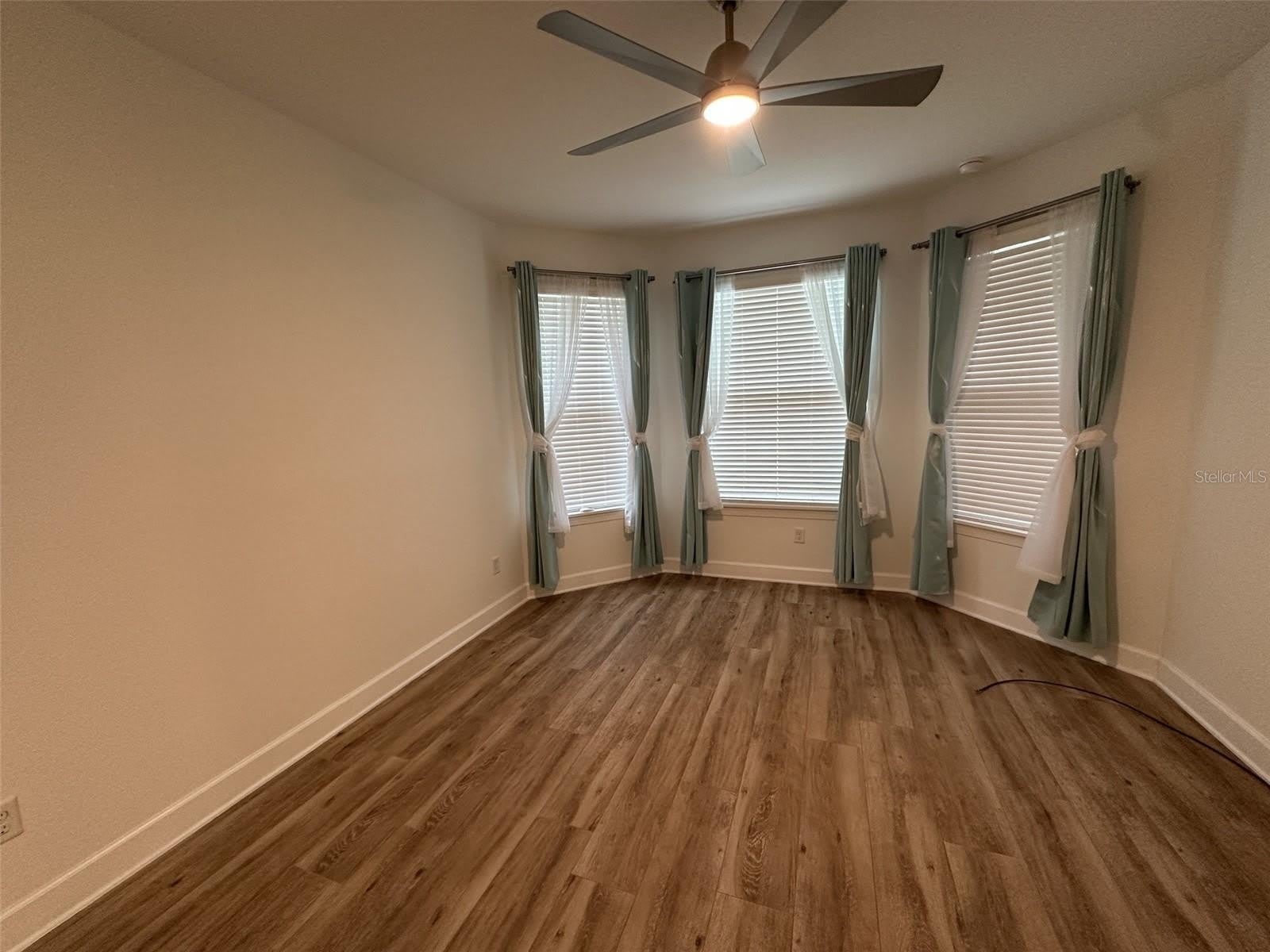 1355 Zeek Ridge Street – photo 5