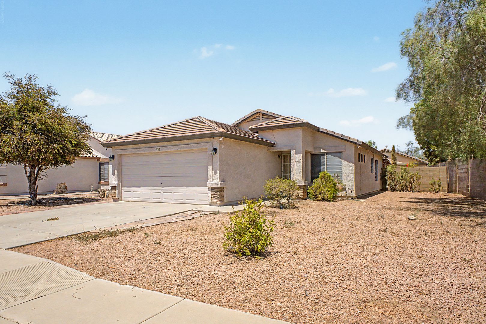 Nice 3 Bedroom 2 Bath Home – photo 3
