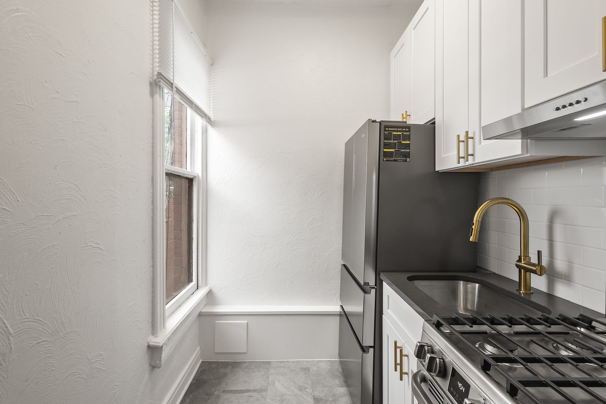 1325 Corona – photo 3