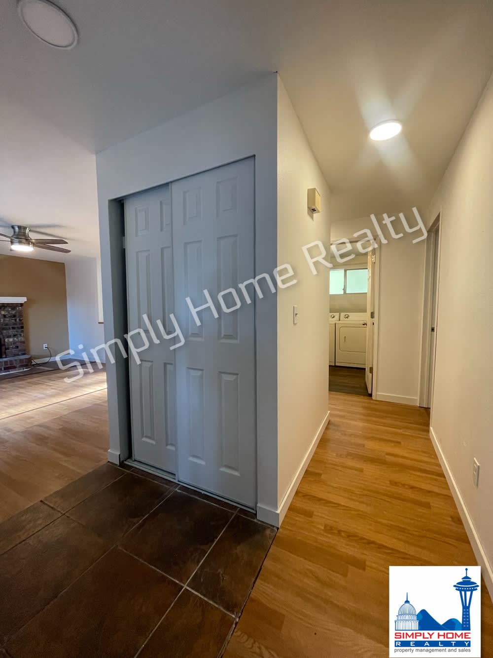 7808 Pamela Ct SE – photo 3