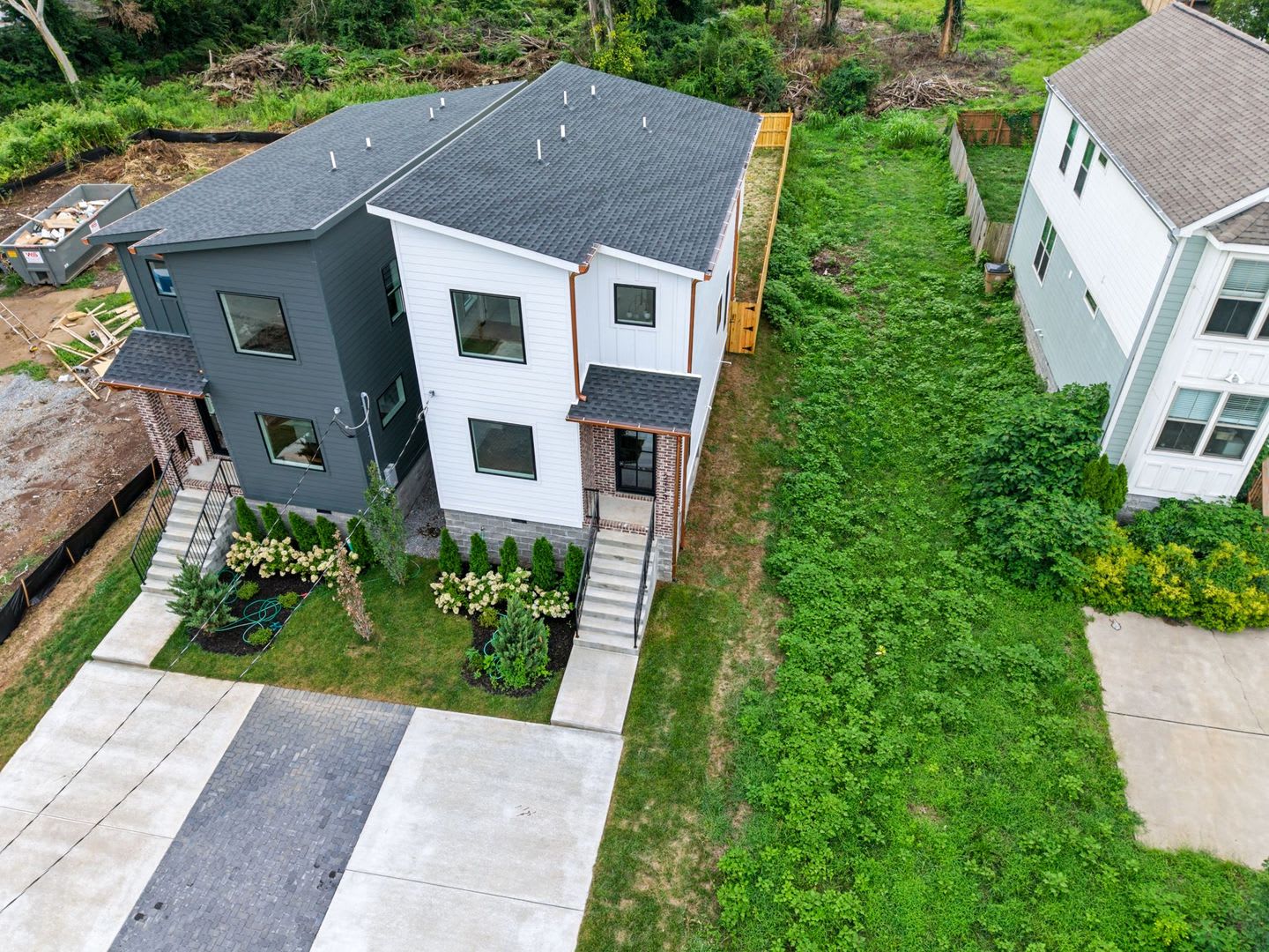 Modern Living & Downtown Skyline Views! – photo 5