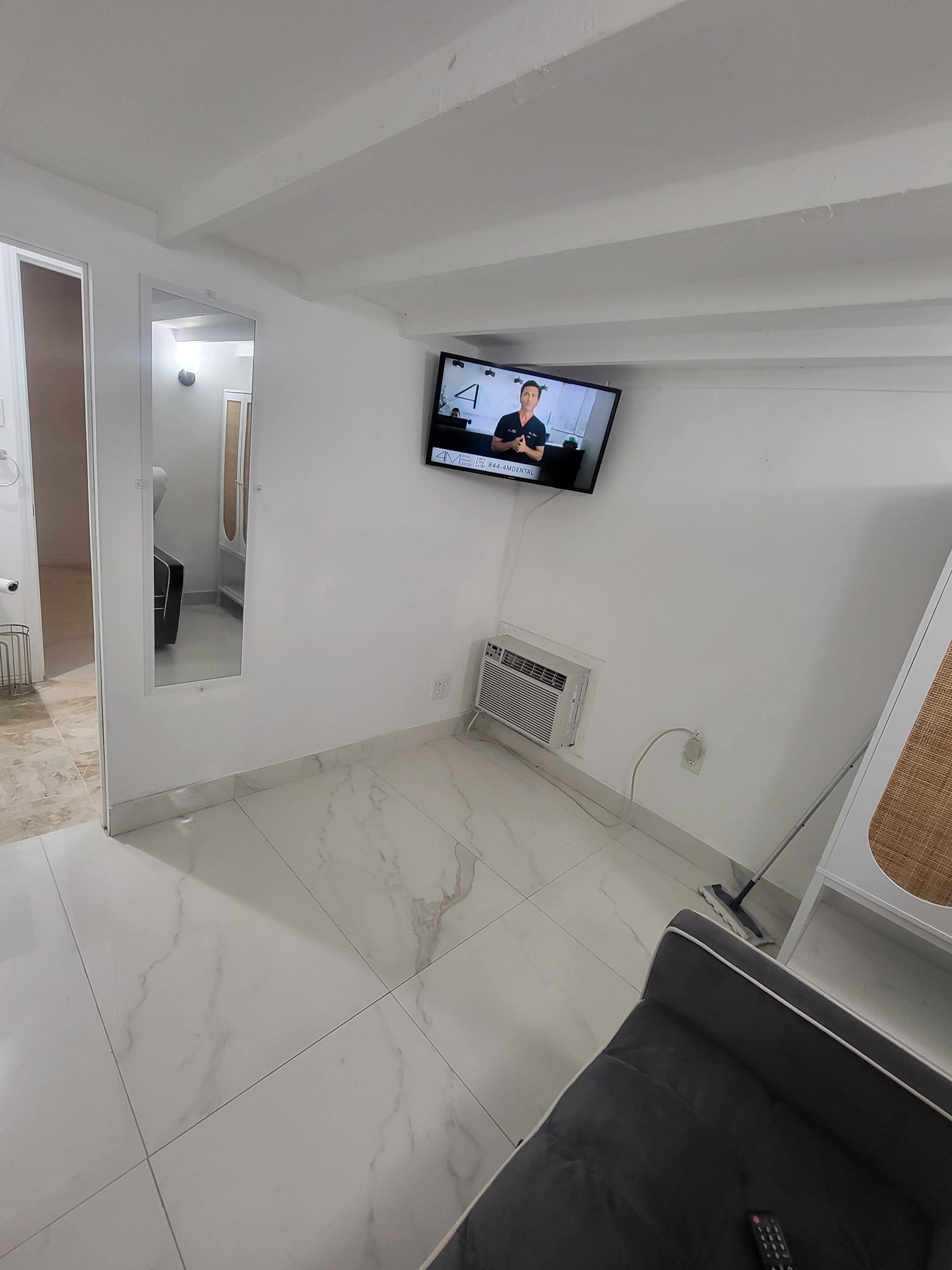 910 Sonora Avenue – photo 4
