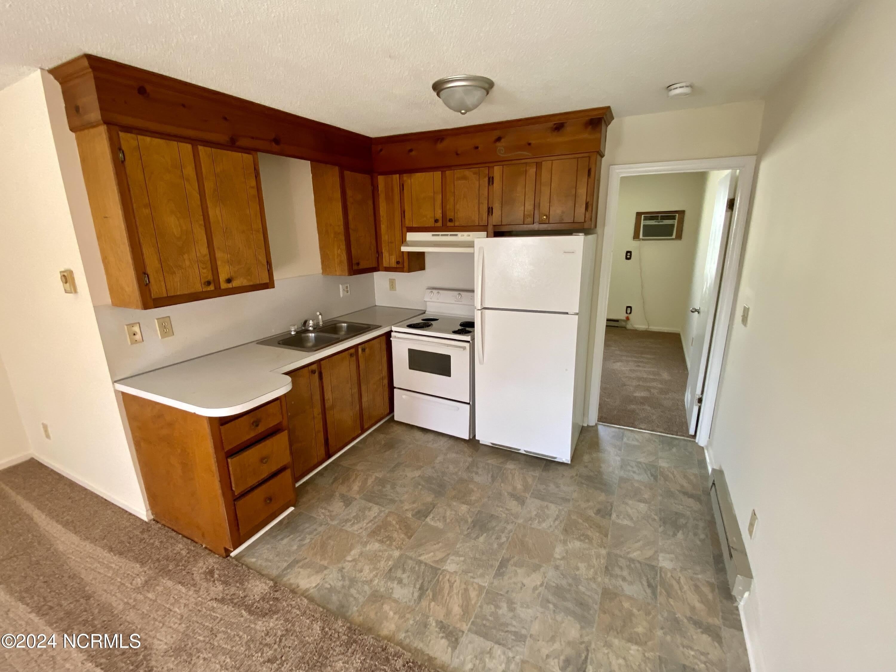 Brookside – photo 3