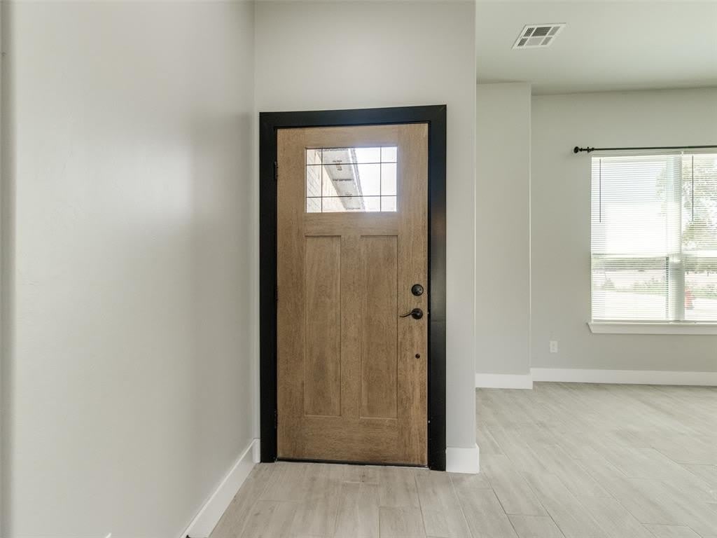1245 Sw 17Th St – photo 3