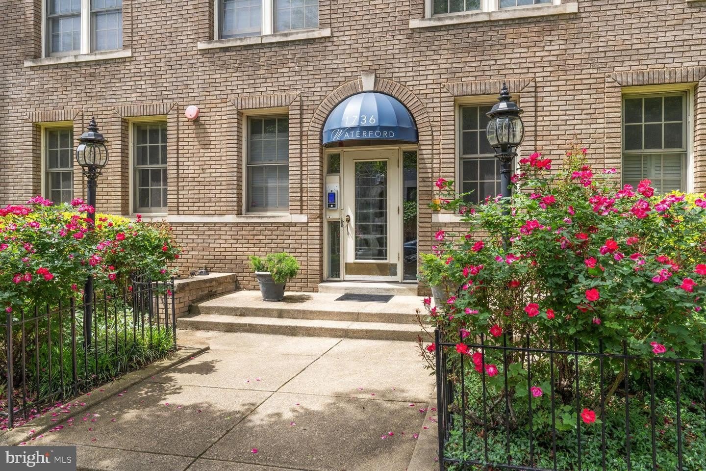 1736 18TH ST NW #T2 – photo 2