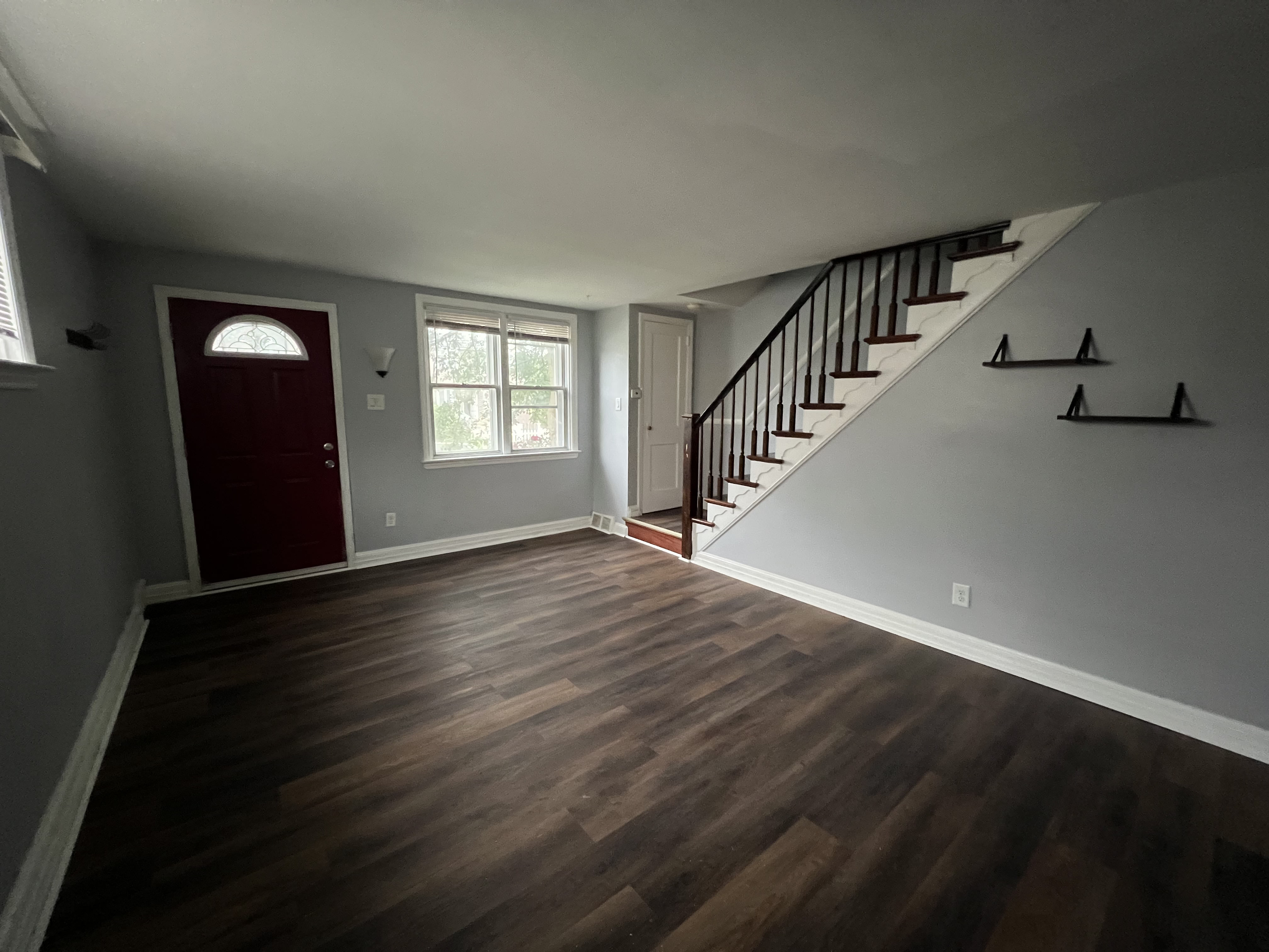 2219 Dermond Avenue – photo 4